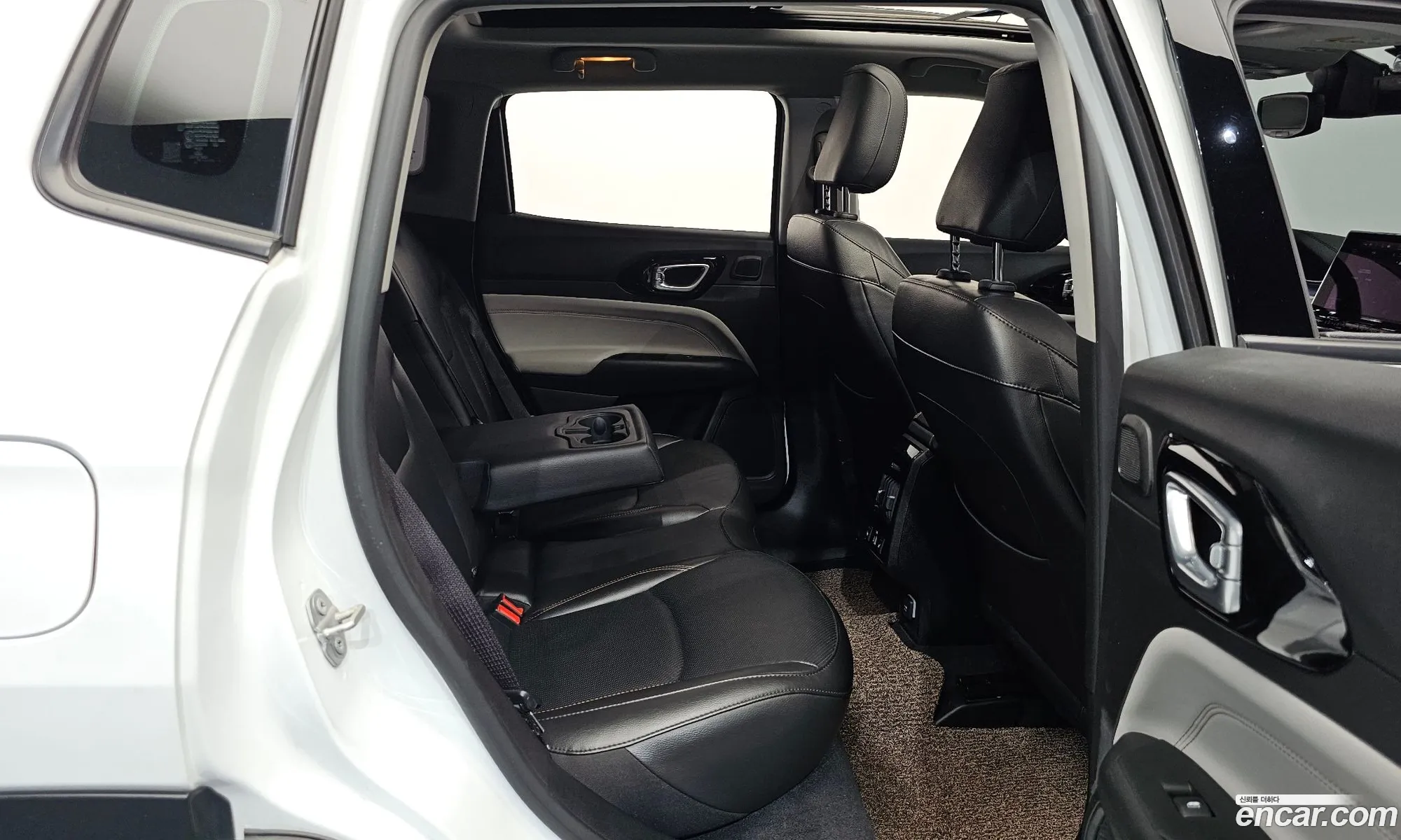 Jeep Compass 2022 3C4NJDCB0NT174197 — 9