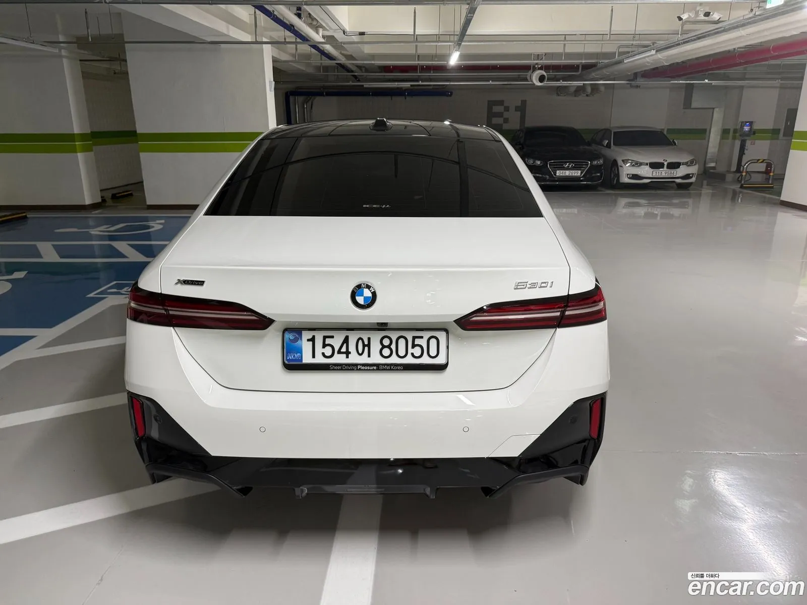 BMW 5 Series 2025 — 13
