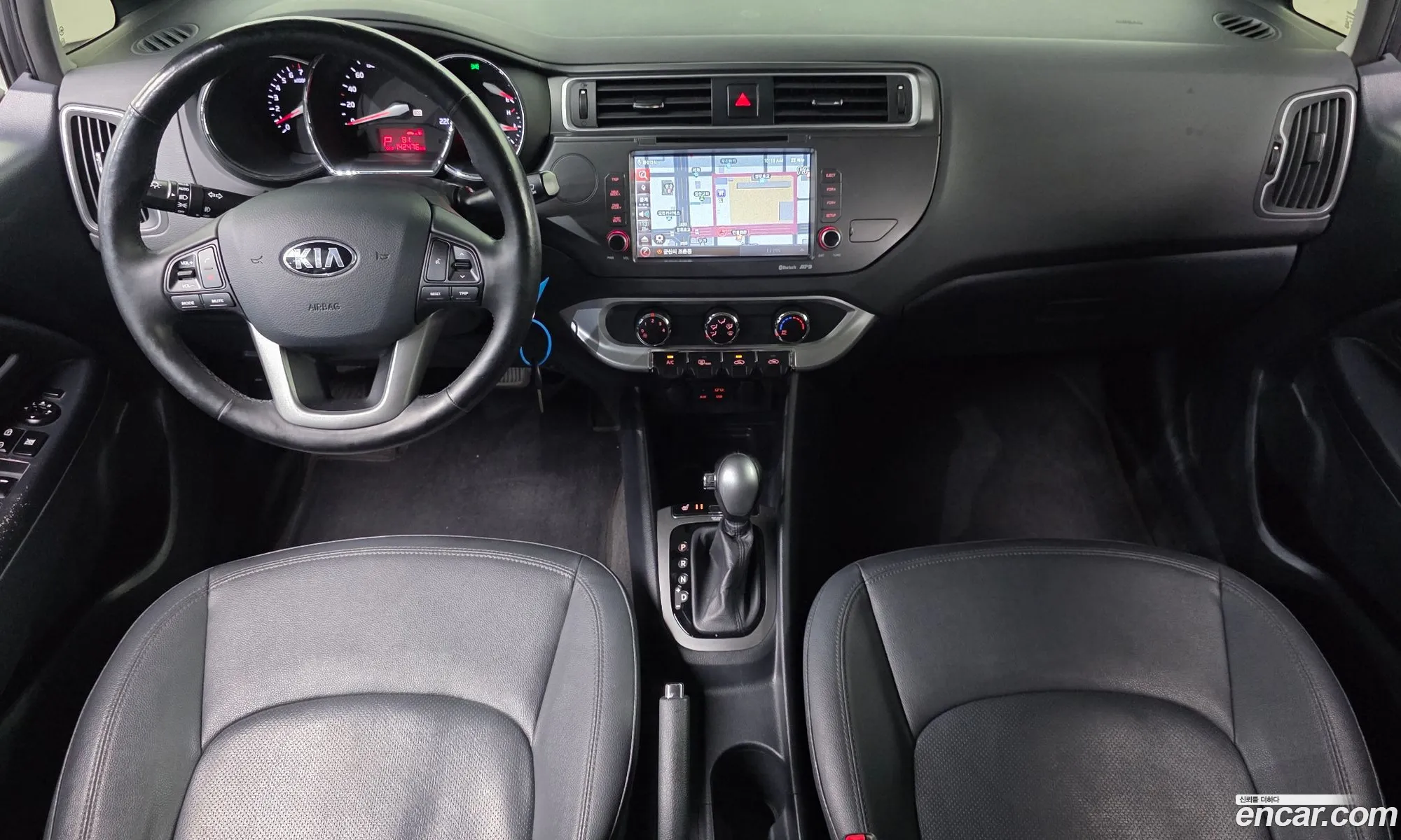 Kia Pride 2015 — 4