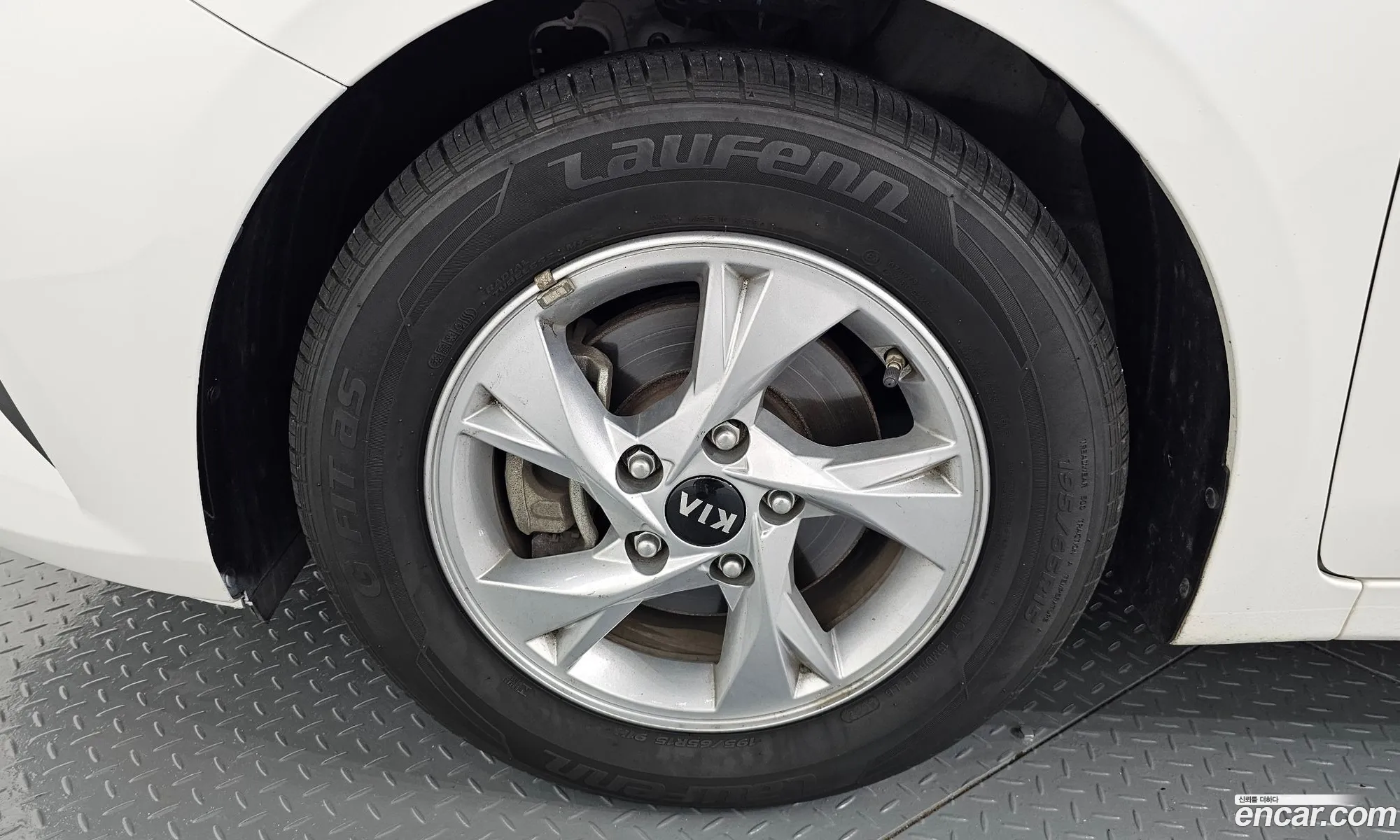 Kia K3 2021 KNAF141BENA922644 — 13