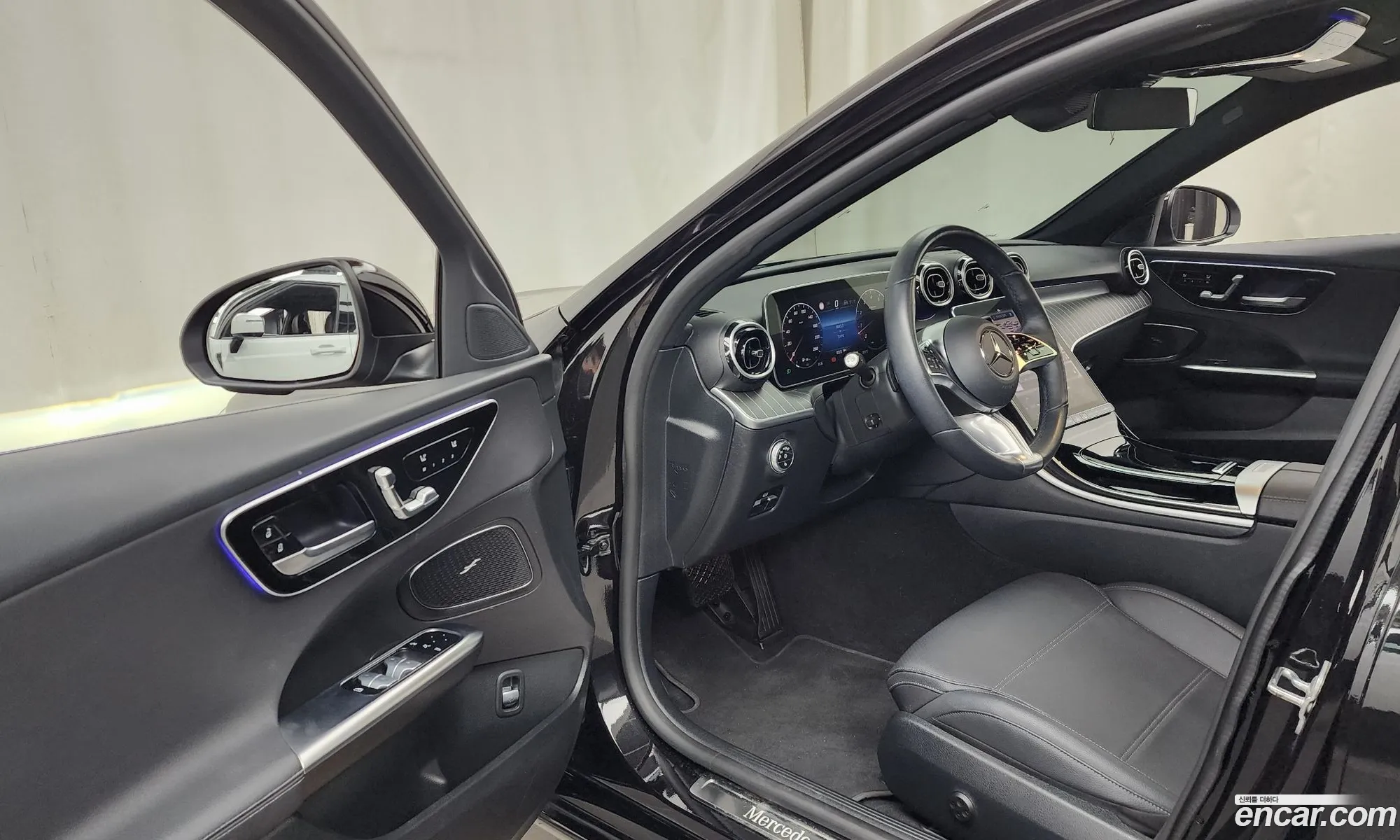 Mercedes-Benz C-Class W206 2023 — 6