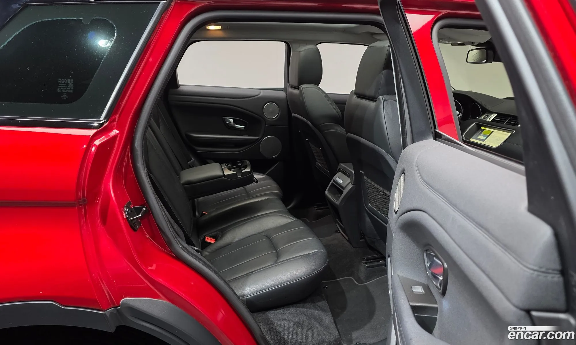 Land Rover Range Rover Evoque 2019 SALVA2BN2KH348838 — 2