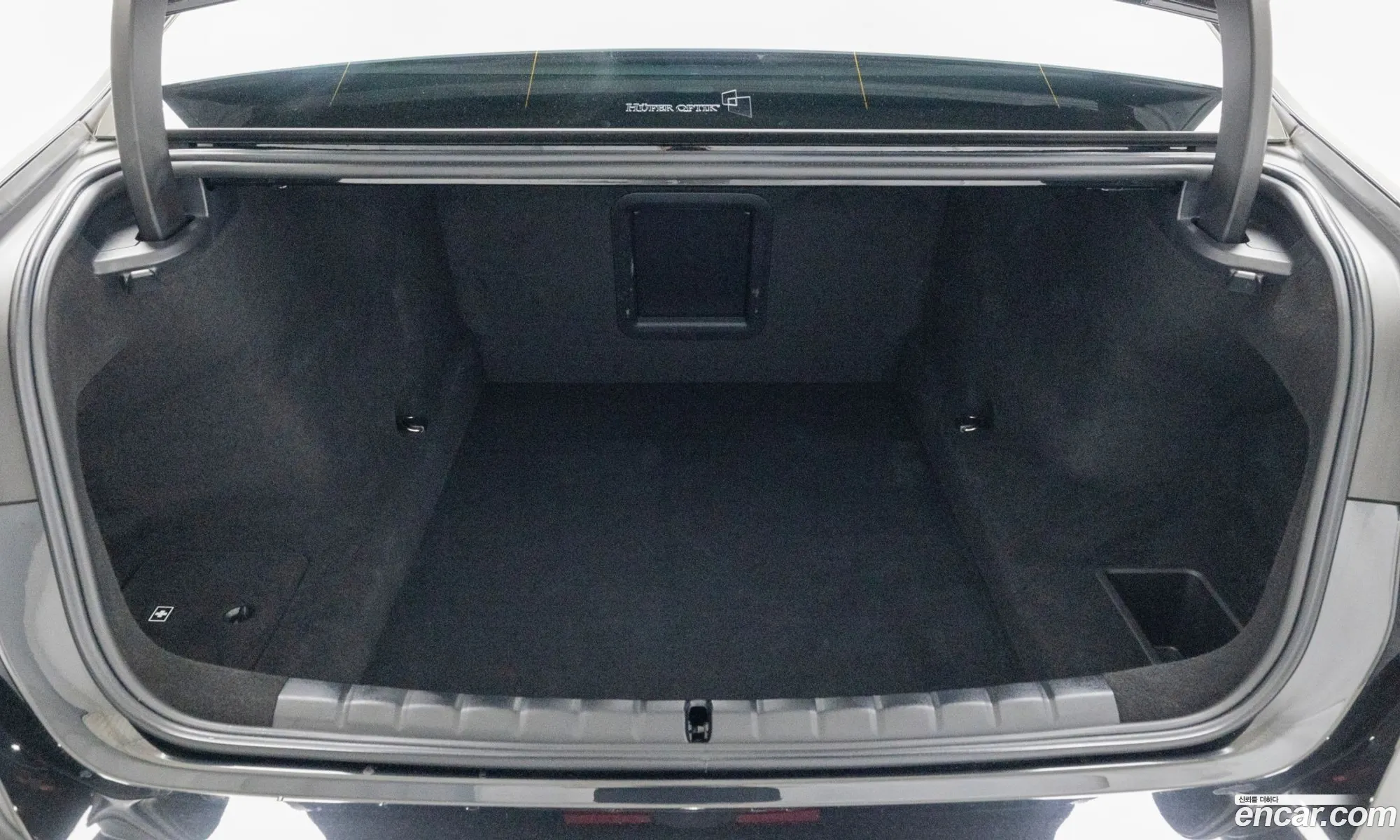 BMW 7 Series 2024 — 9