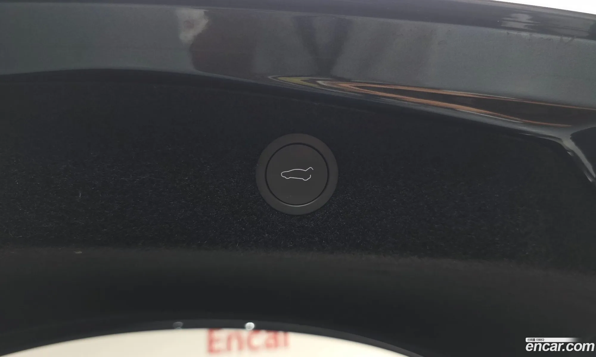 Tesla Model 3 2024 — 18