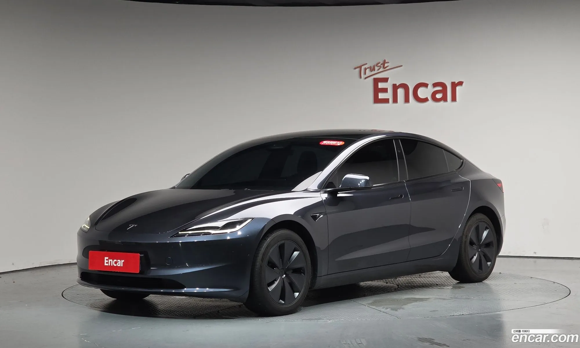Tesla Model 3 2024 — 27