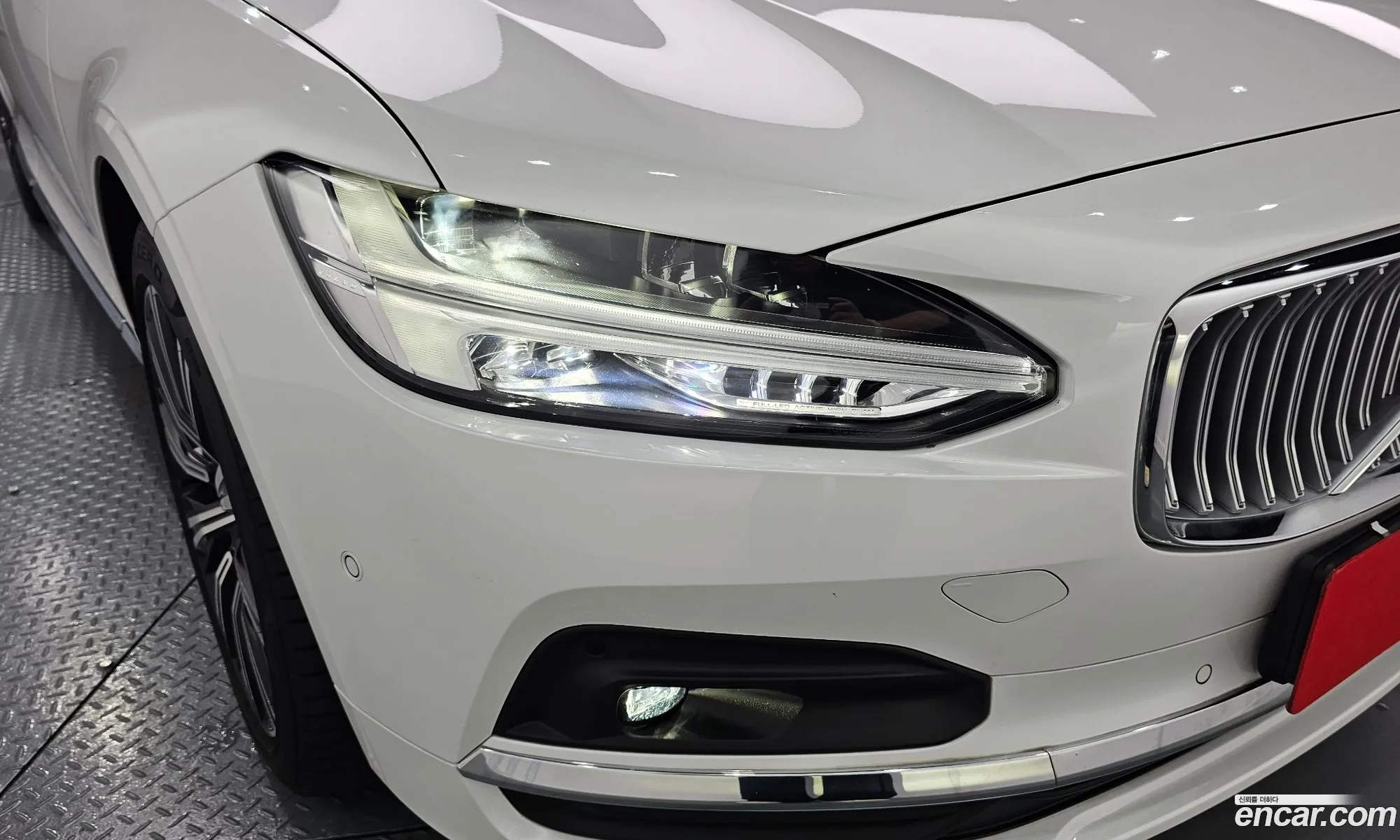Volvo S90 2023 LVYPTL128PP341521 — 30