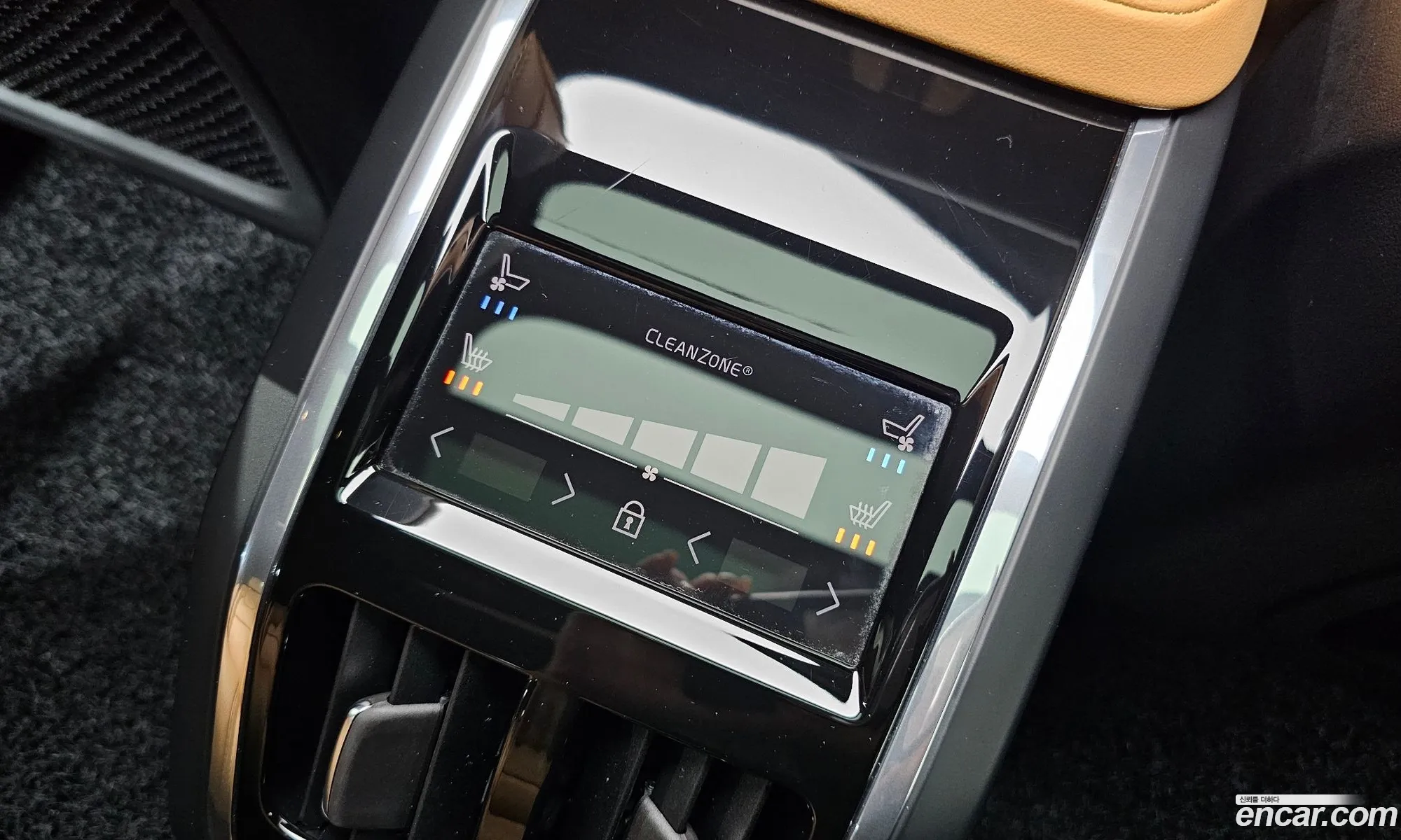 Volvo S90 2023 LVYPTL128PP341521 — 23