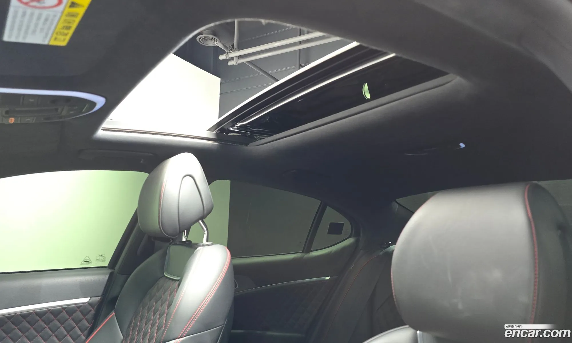 Genesis G70 2019 KMTG541EDKU036708 — 26