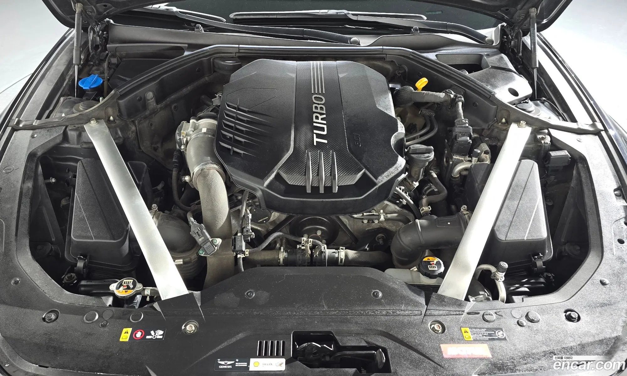 Genesis G70 2019 KMTG541EDKU036708 — 30