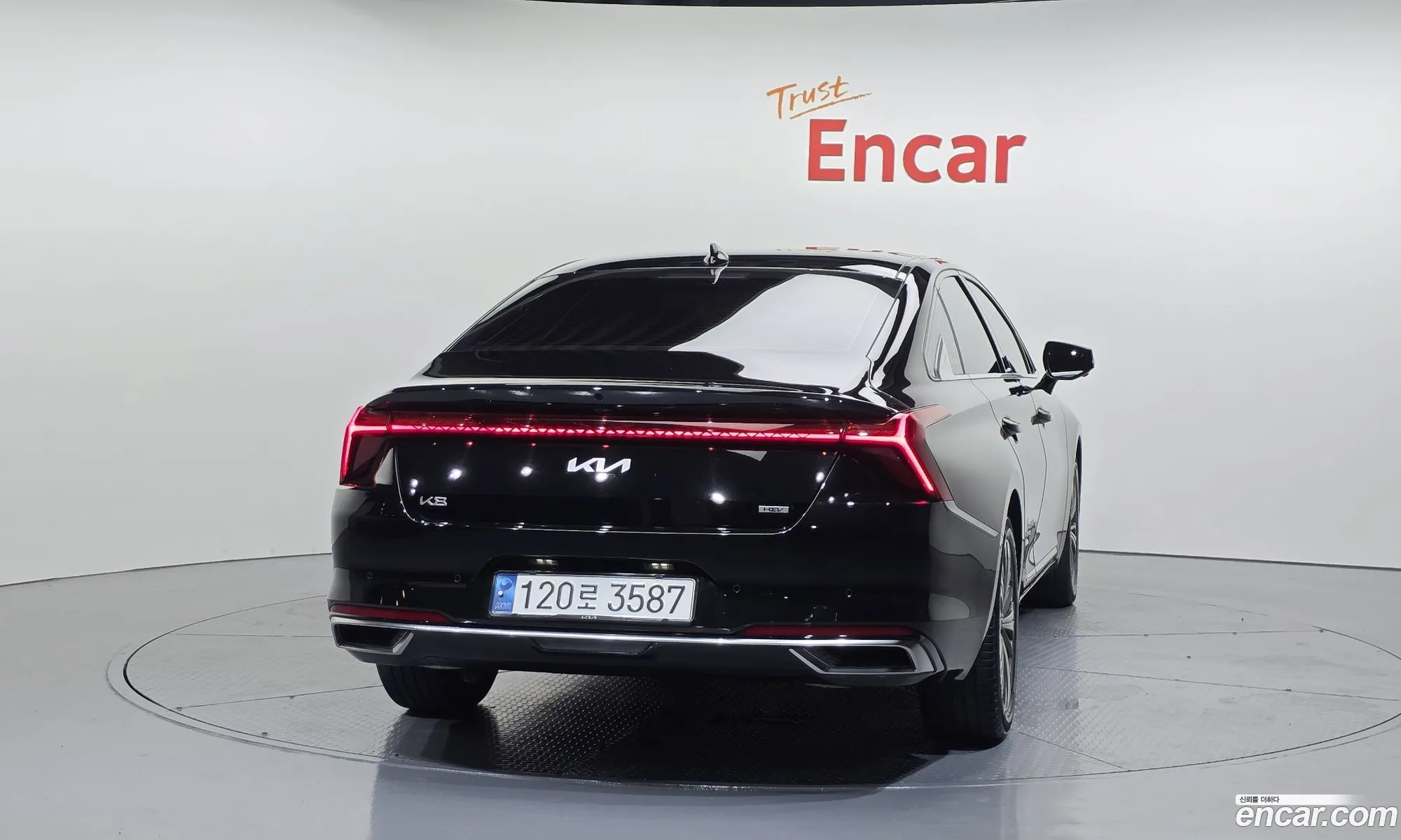 Kia K8 Hybrid 2023 — 4