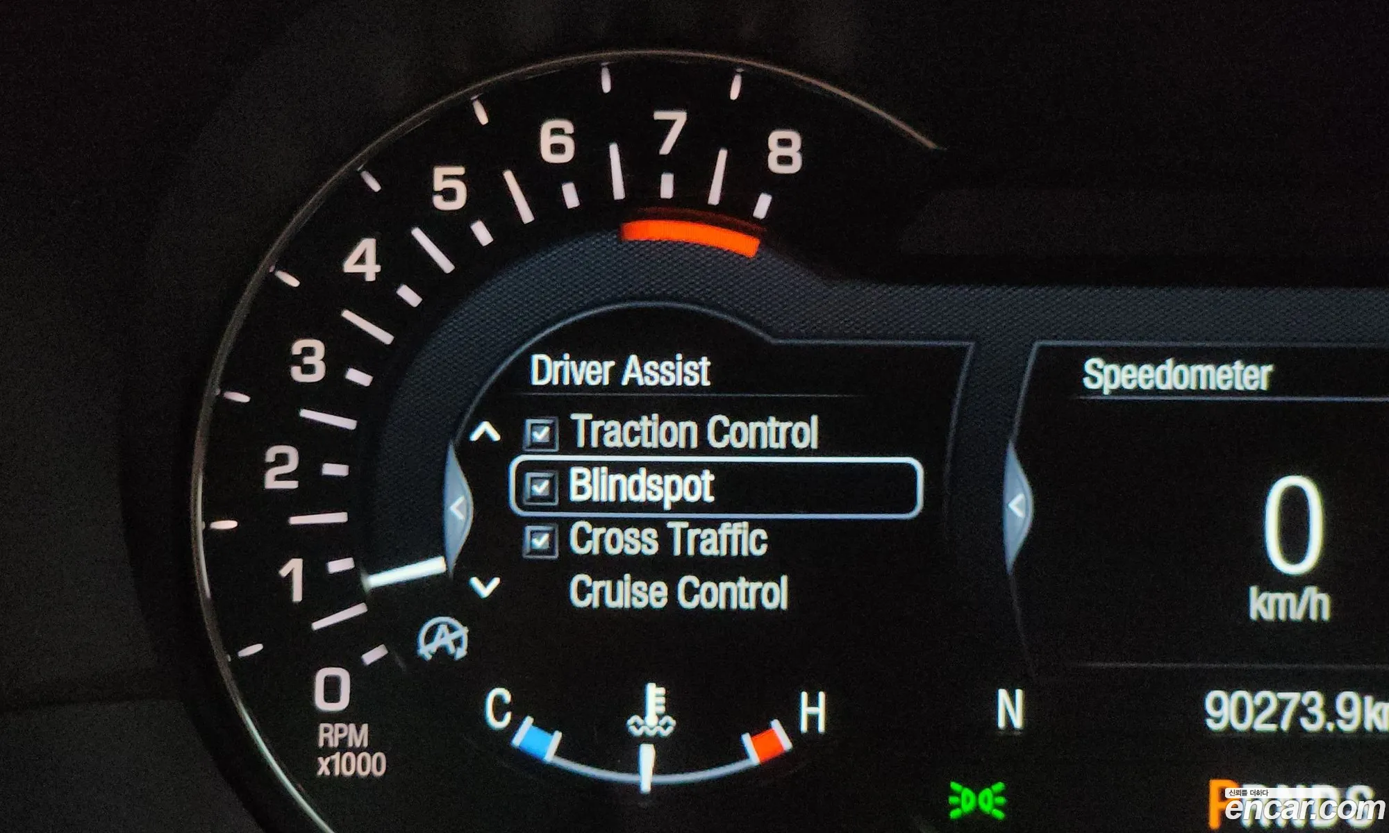 Lincoln MKC 2018 5LMCJ3D92KUL07226 — 31