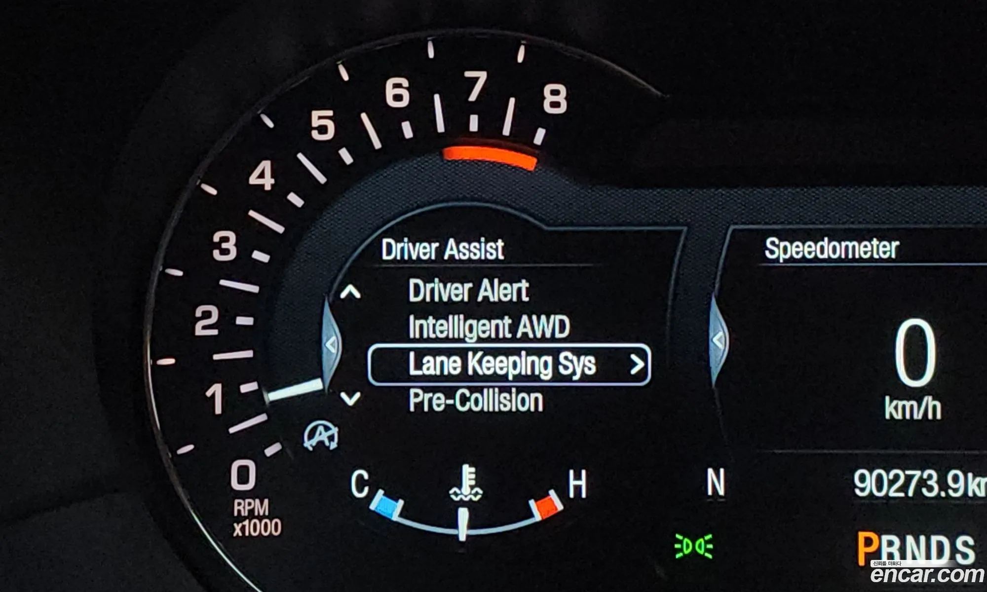 Lincoln MKC 2018 5LMCJ3D92KUL07226 — 36
