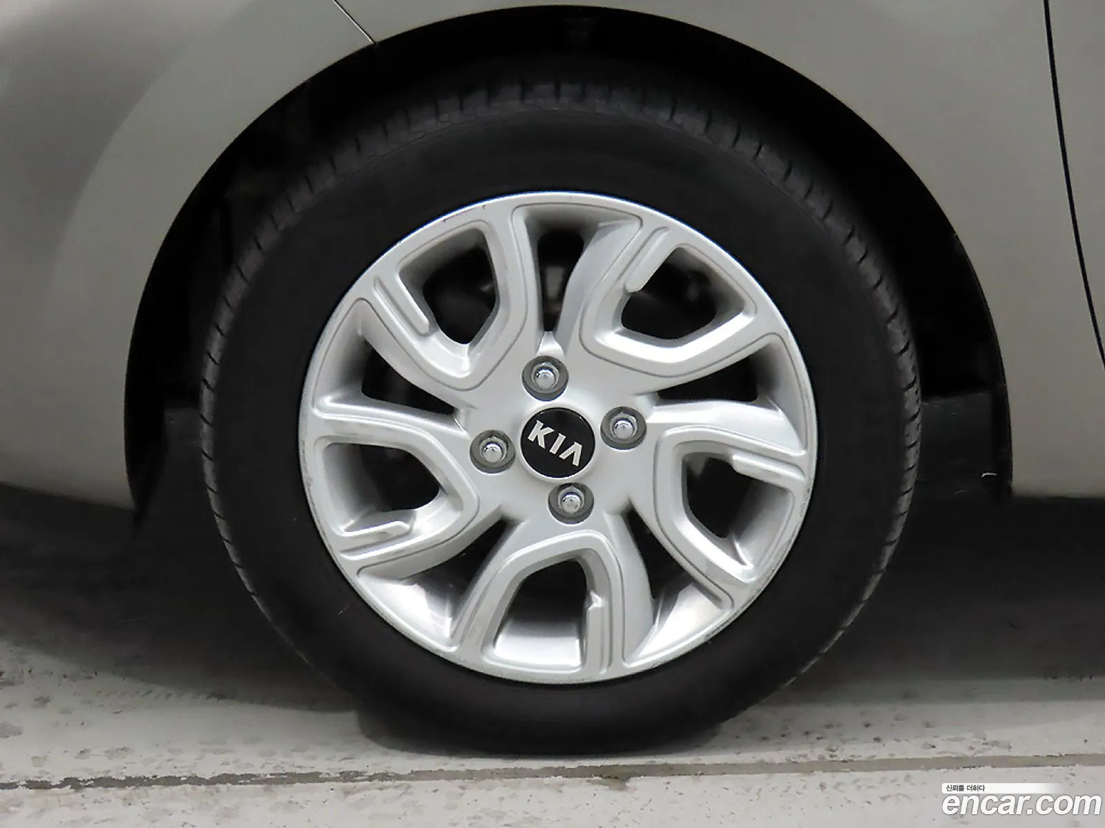 Kia Morning 2014 — 14