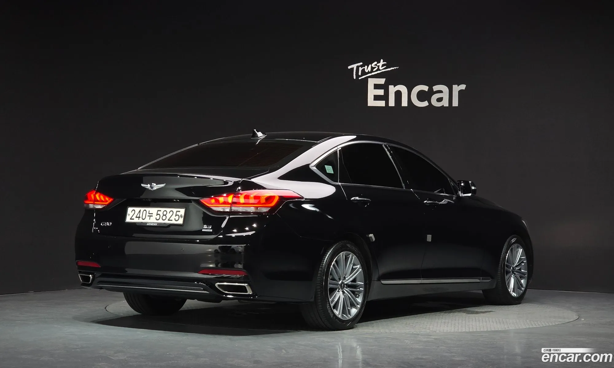 Genesis G80 2017 KMHGL41DDHU214032 — 19
