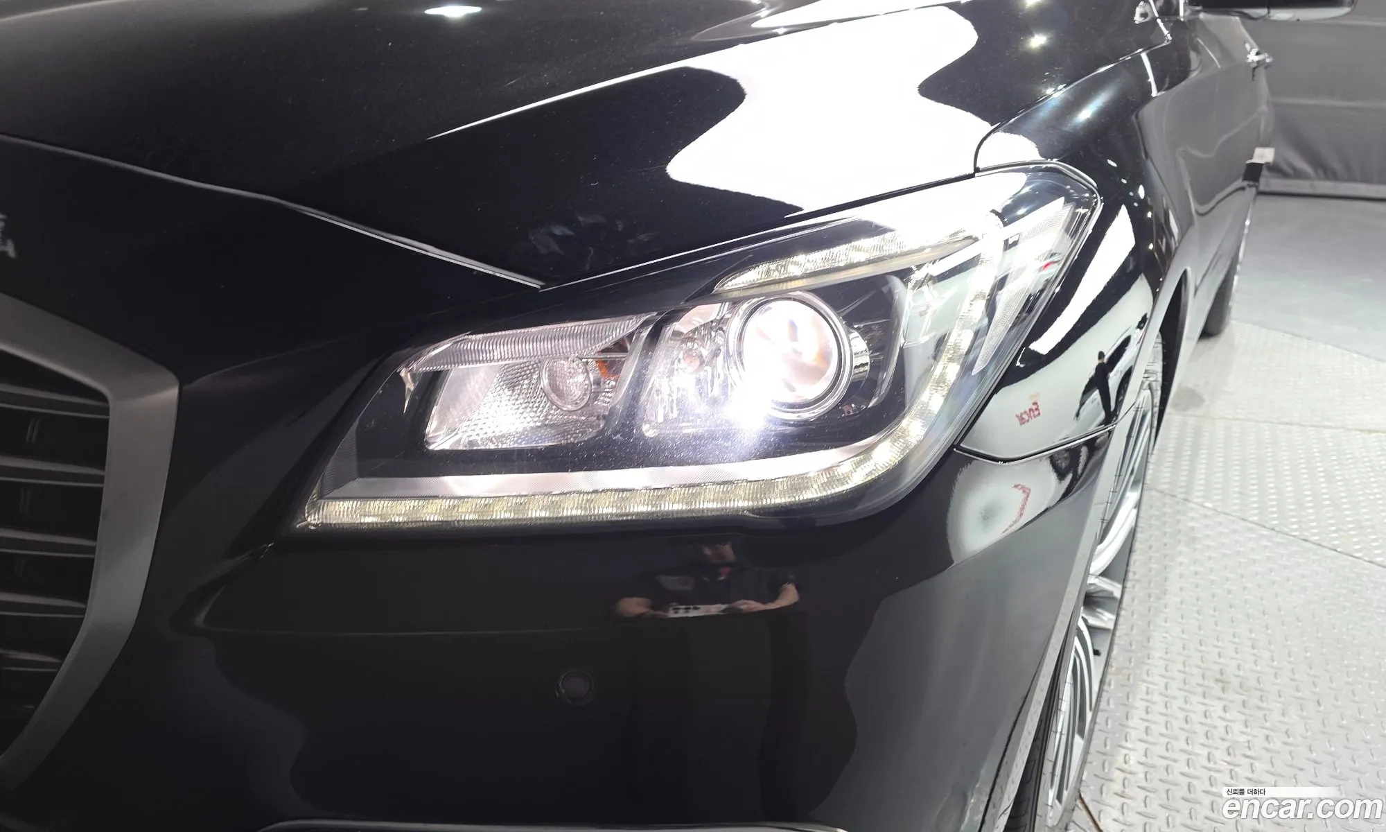 Genesis G80 2017 KMHGL41DDHU214032 — 25