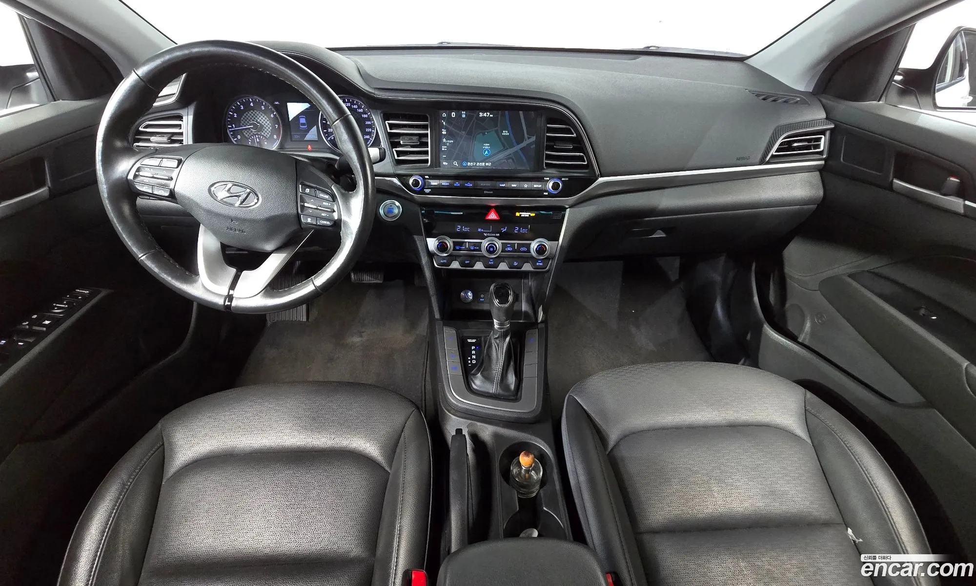 Hyundai Elantra AD 2020 — 3