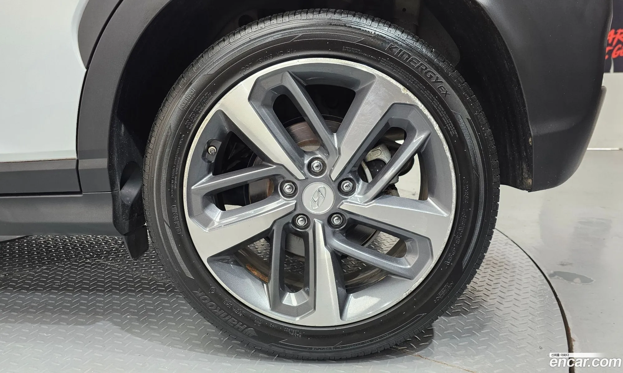 Hyundai Kona 2017 — 30