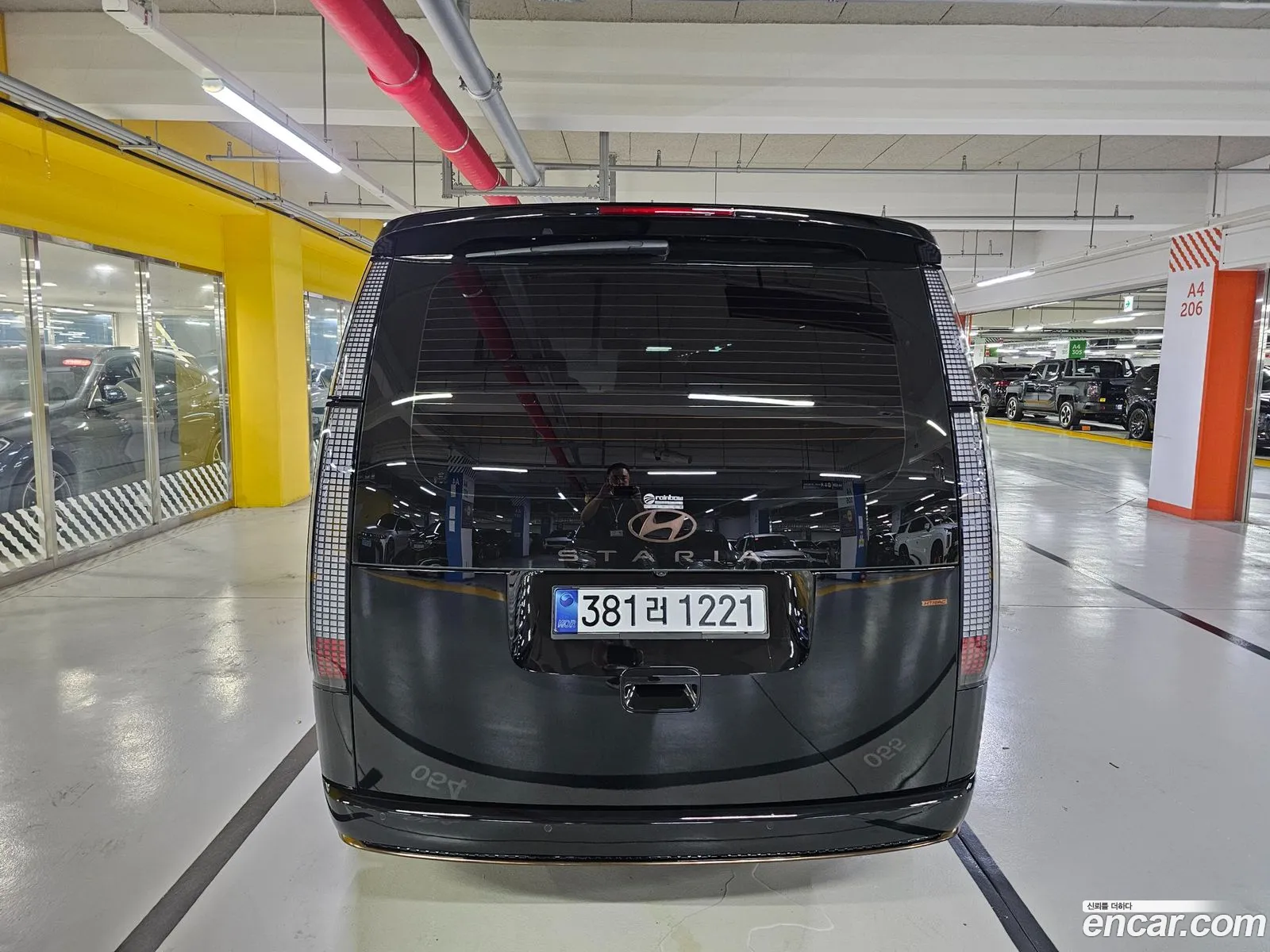 Hyundai Staria 2025 — 4