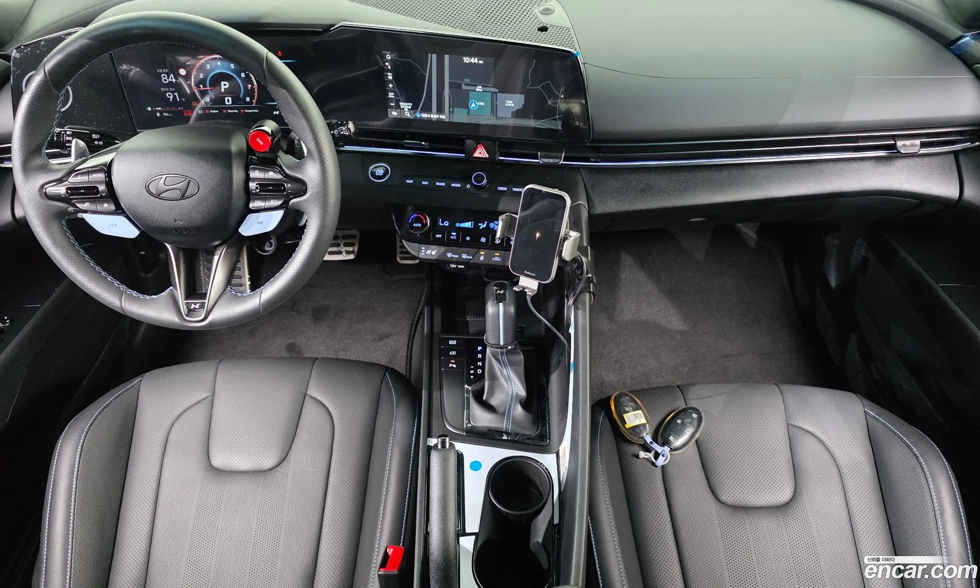 Hyundai Elantra 2024 — 4