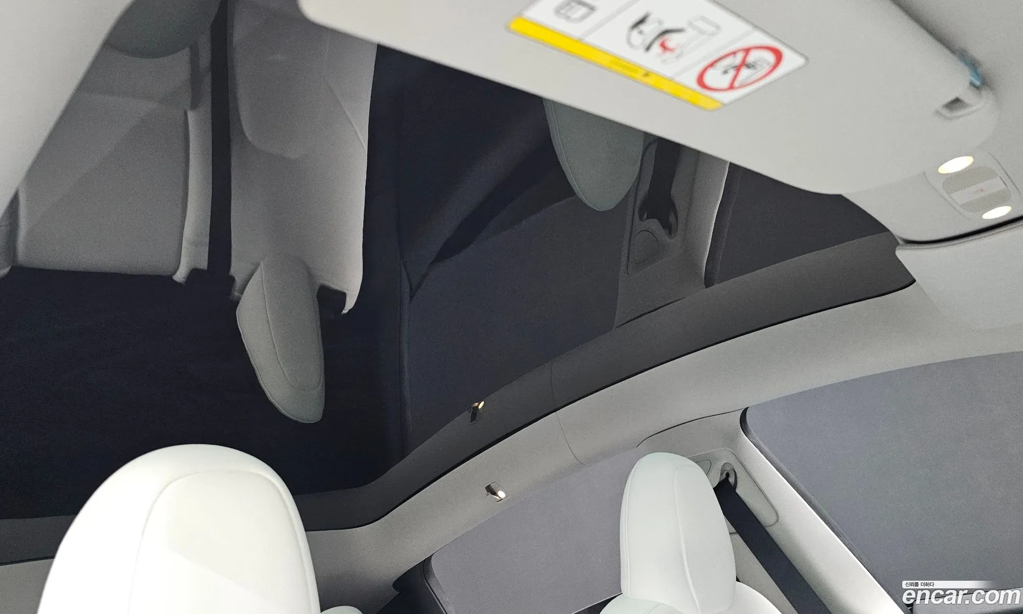 Tesla Model Y 2024 — 26