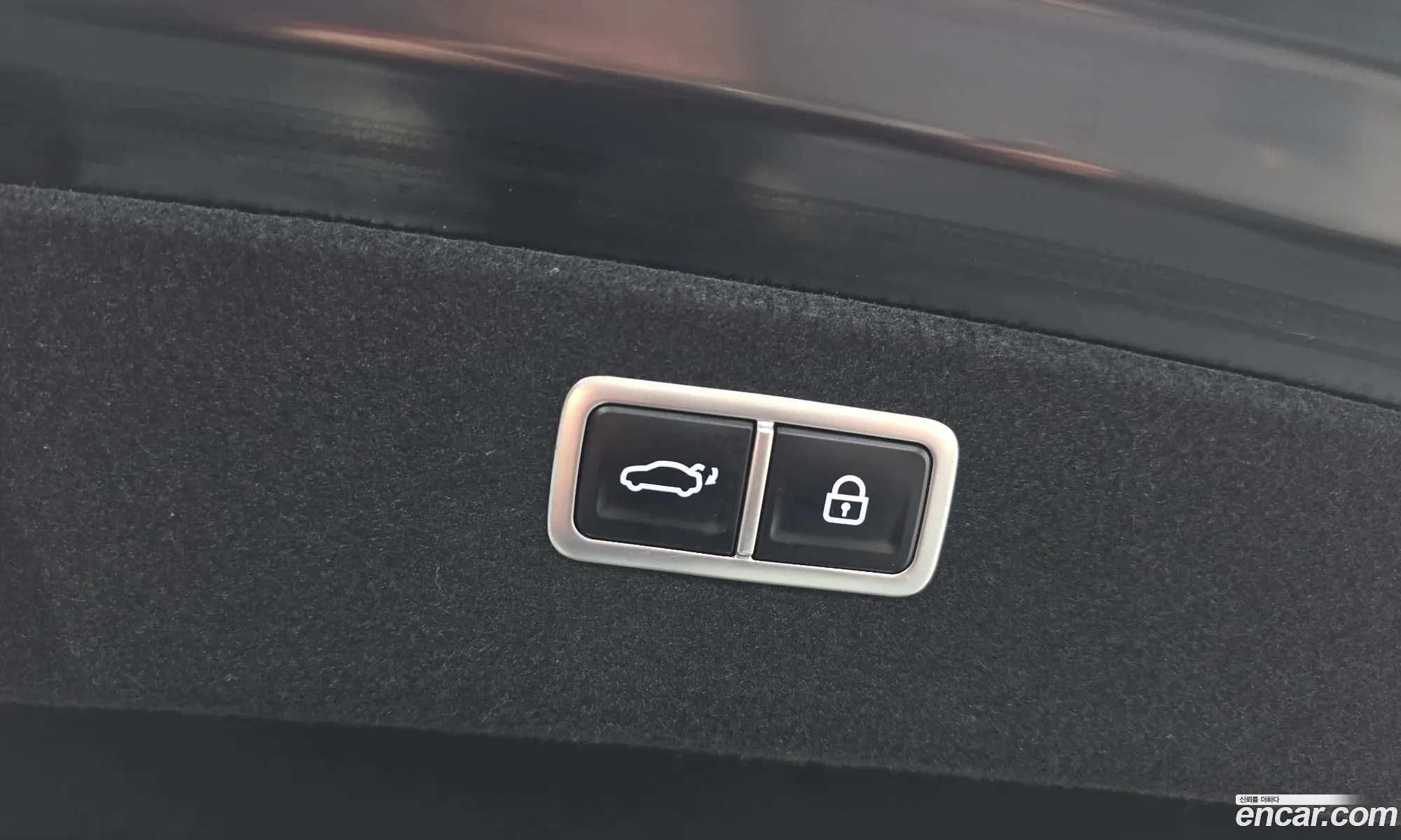 Genesis G80 2021 KMTGB41CBMU075104 — 6