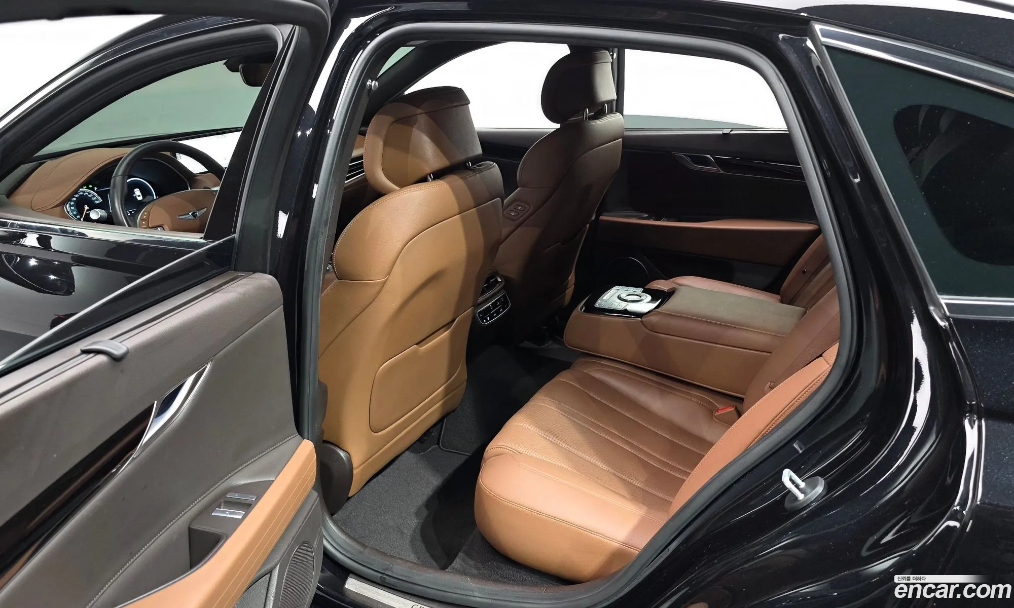 Genesis G80 2021 KMTGB41CBMU075104 — 19