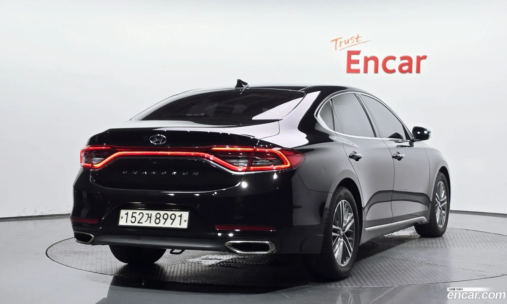 Hyundai Grandeur IG 2018 — 25