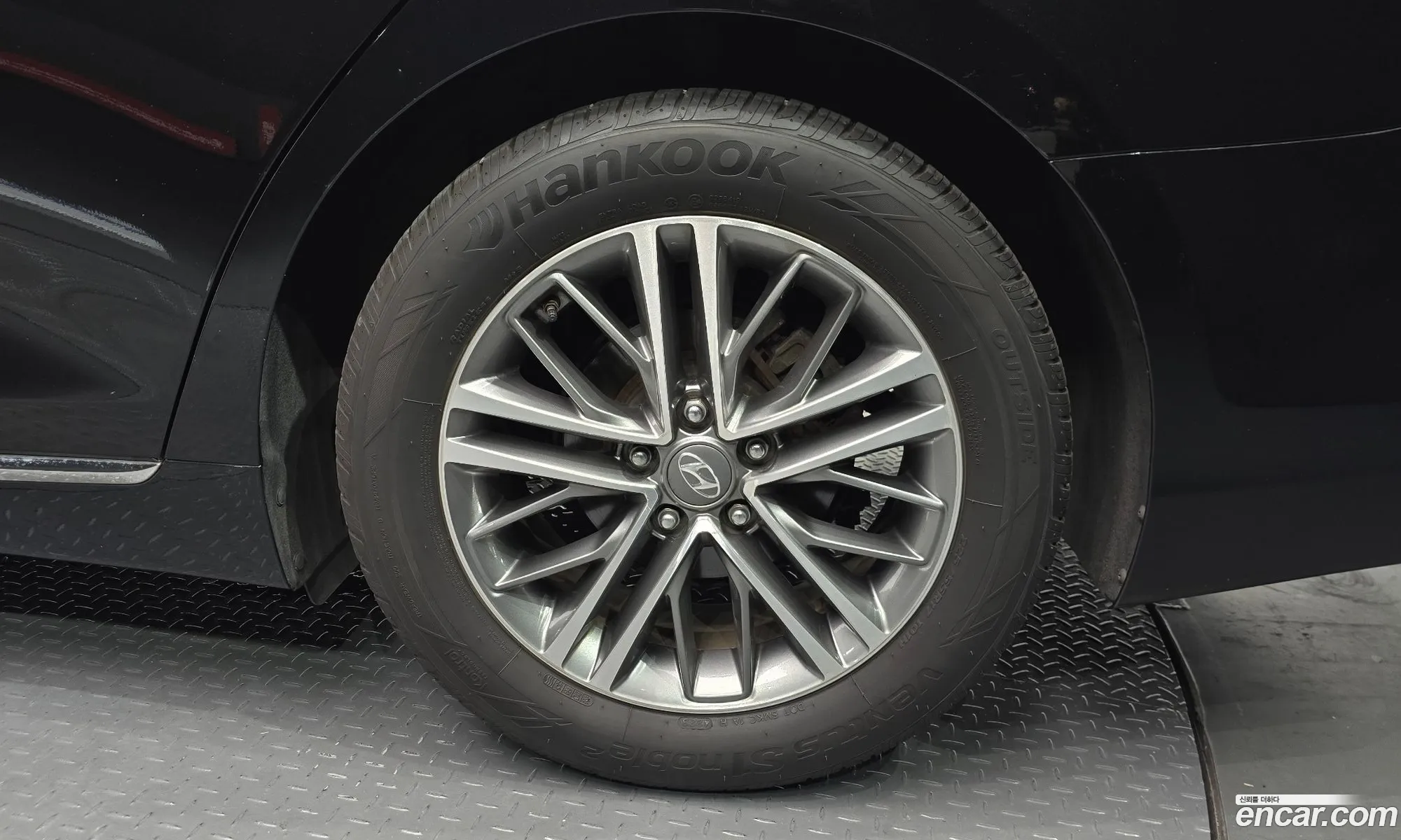 Hyundai Grandeur IG 2018 — 15