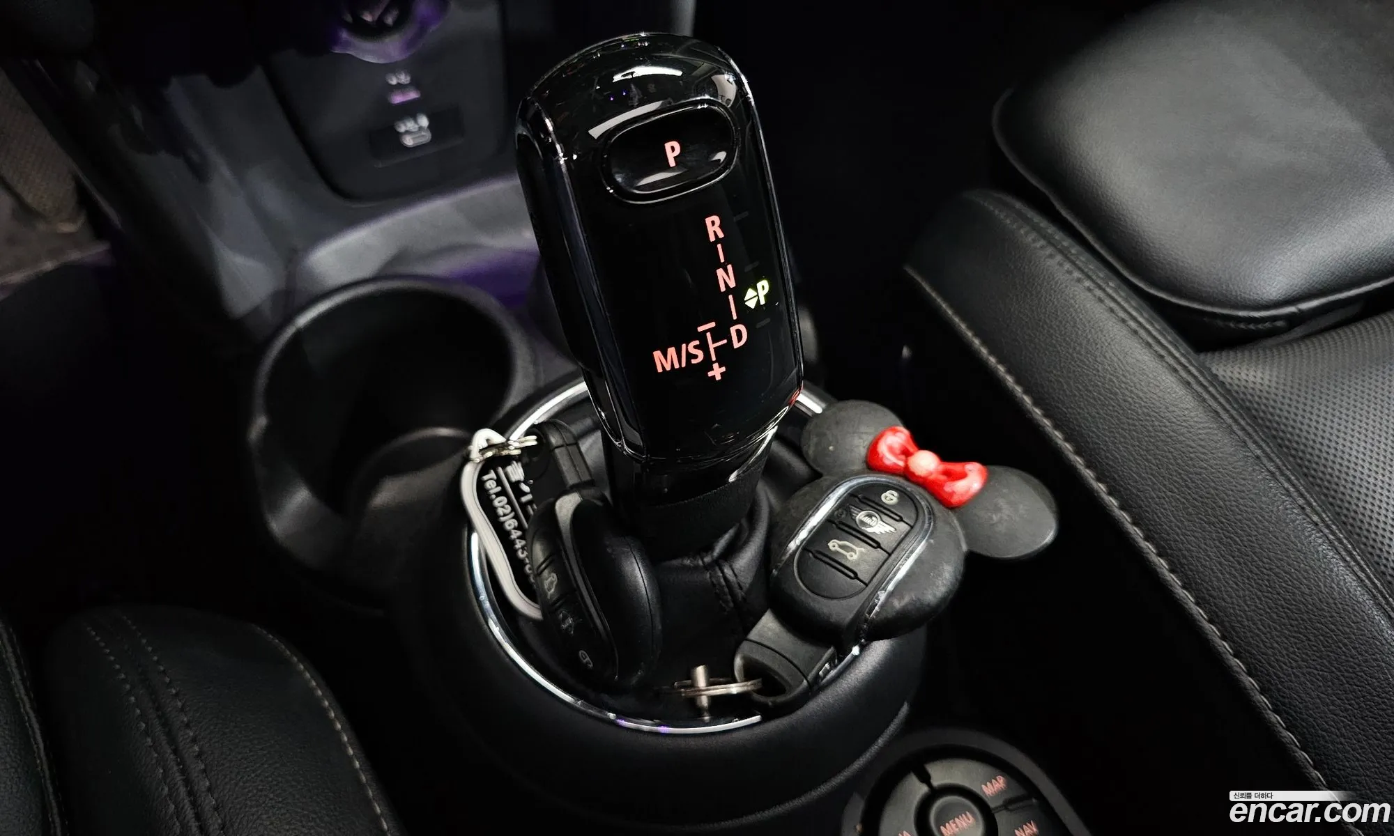 Mini Cooper 2020 — 19