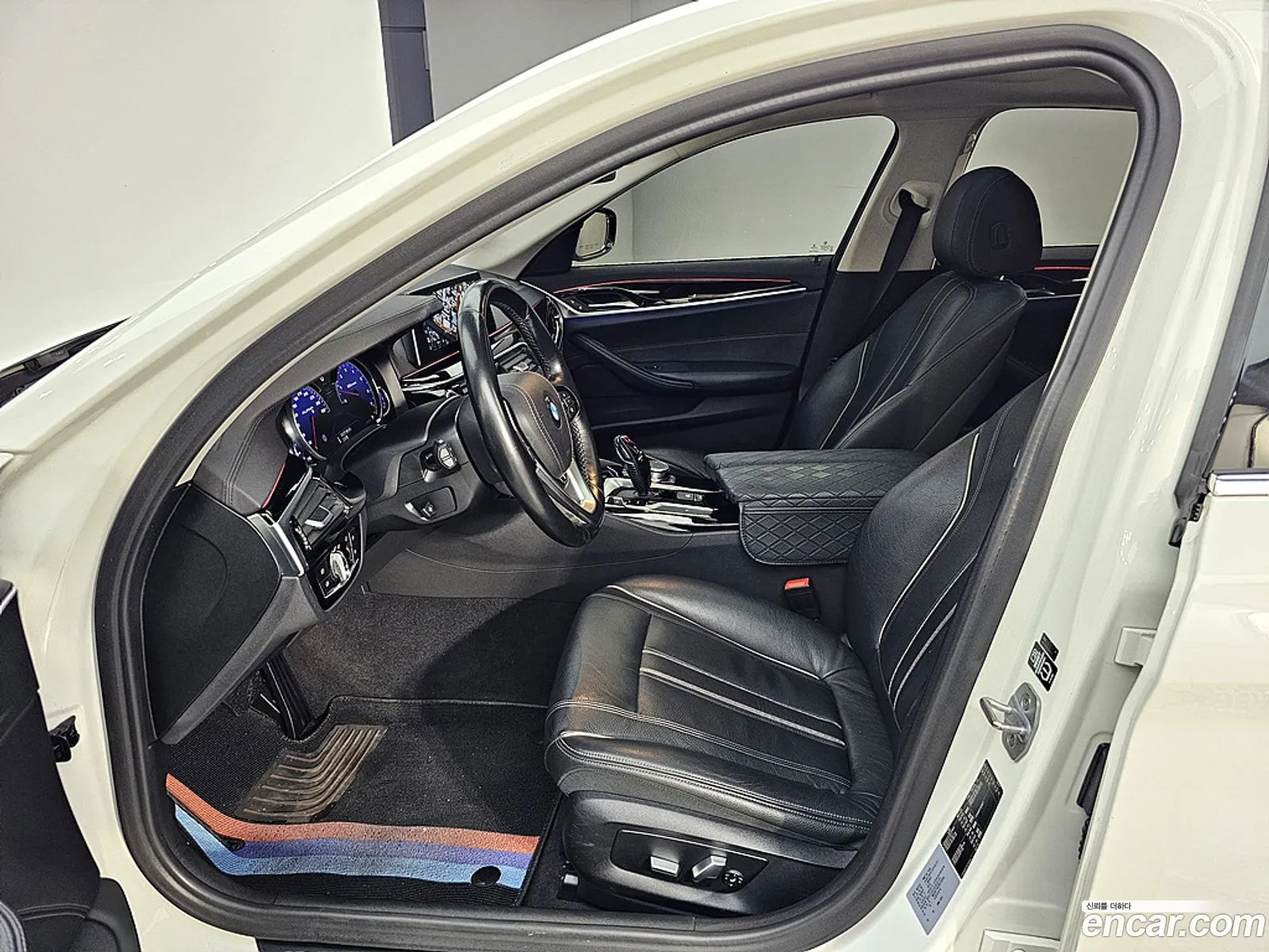 BMW 5 Series 2018 — 19