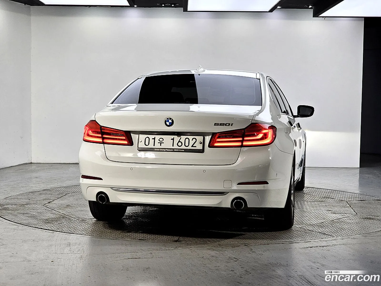 BMW 5 Series 2018 — 15