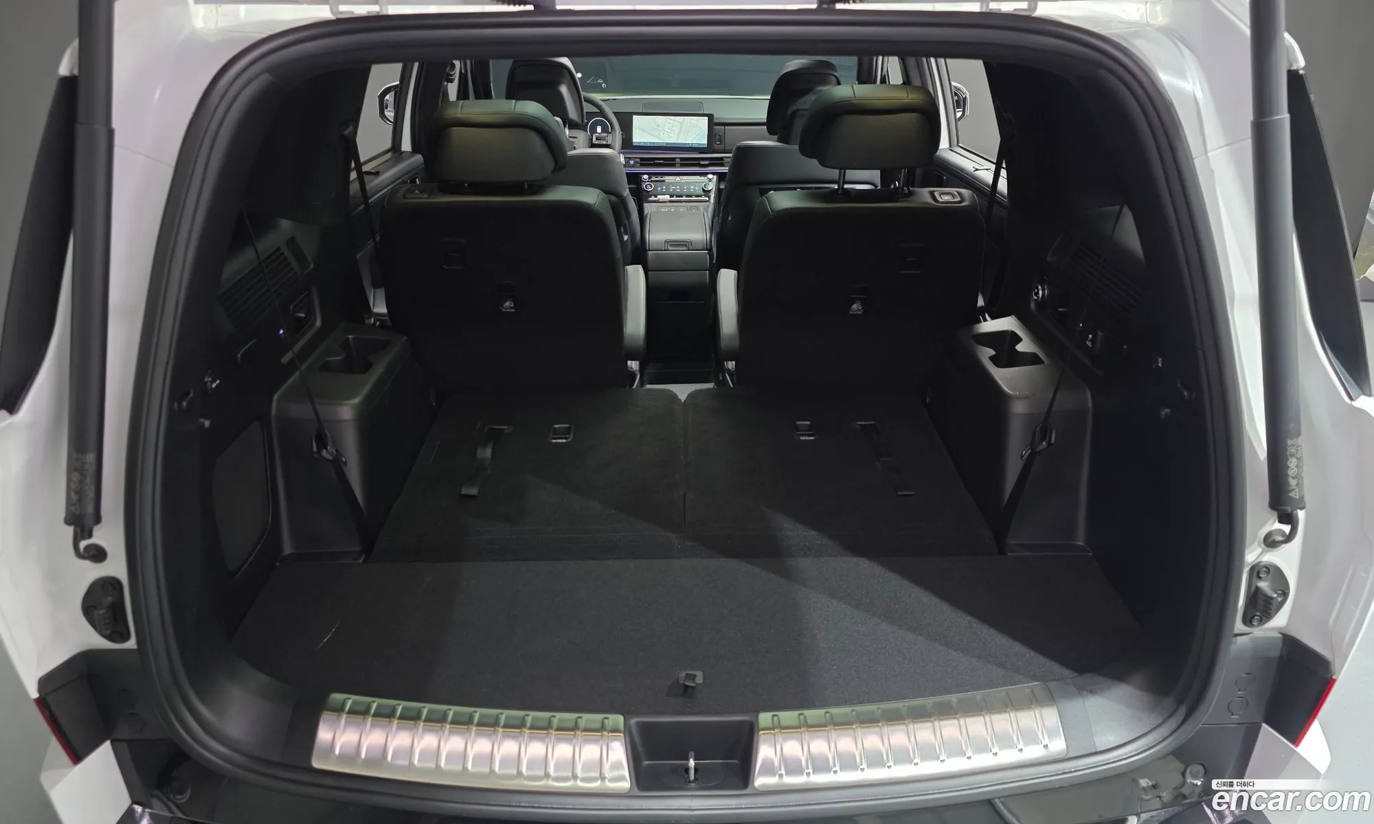Hyundai Santa Fe 2024 — 17