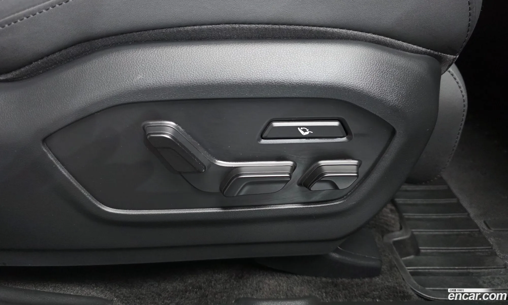 Hyundai Santa Fe 2024 — 20