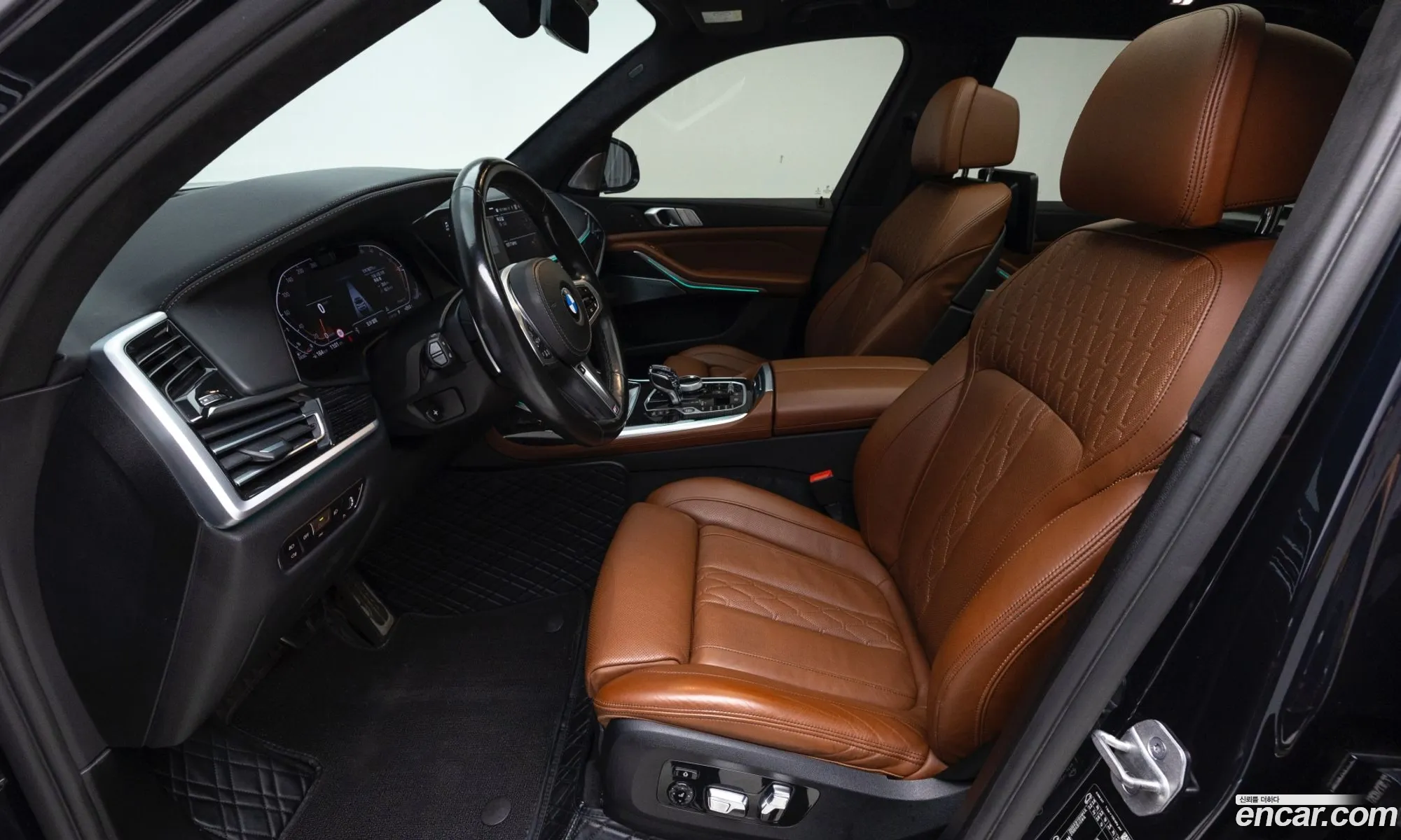BMW X7 2021 — 18