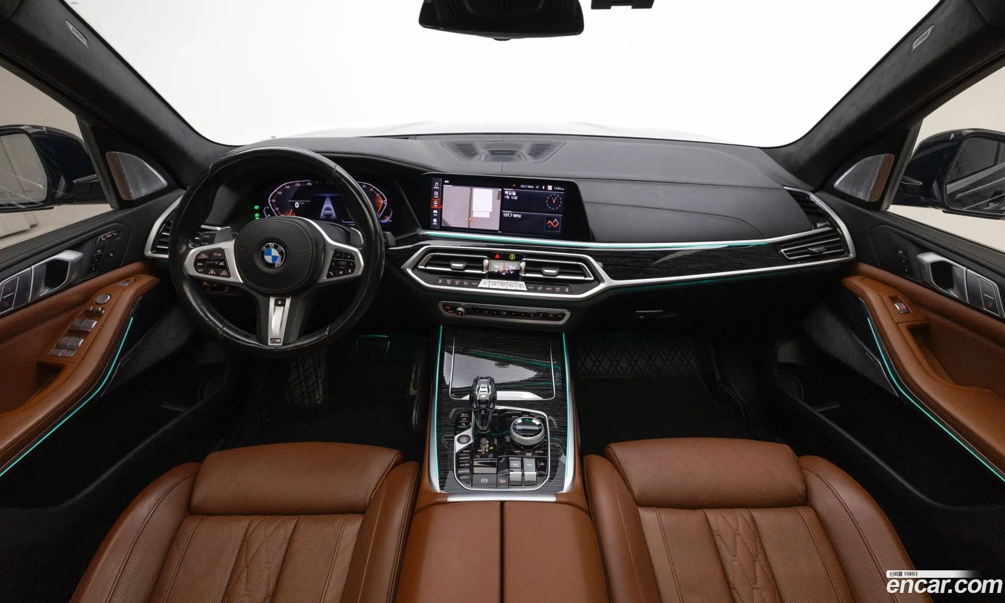 BMW X7 2021 — 15