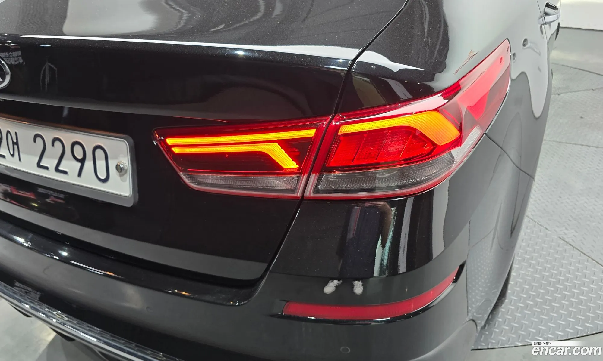Kia K5 2018 KNAGW411BKA263317 — 29