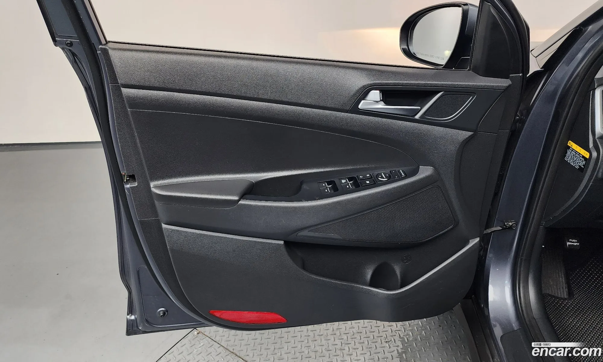 Hyundai Tucson 2015 KMHJ281ABGU150227 — 18