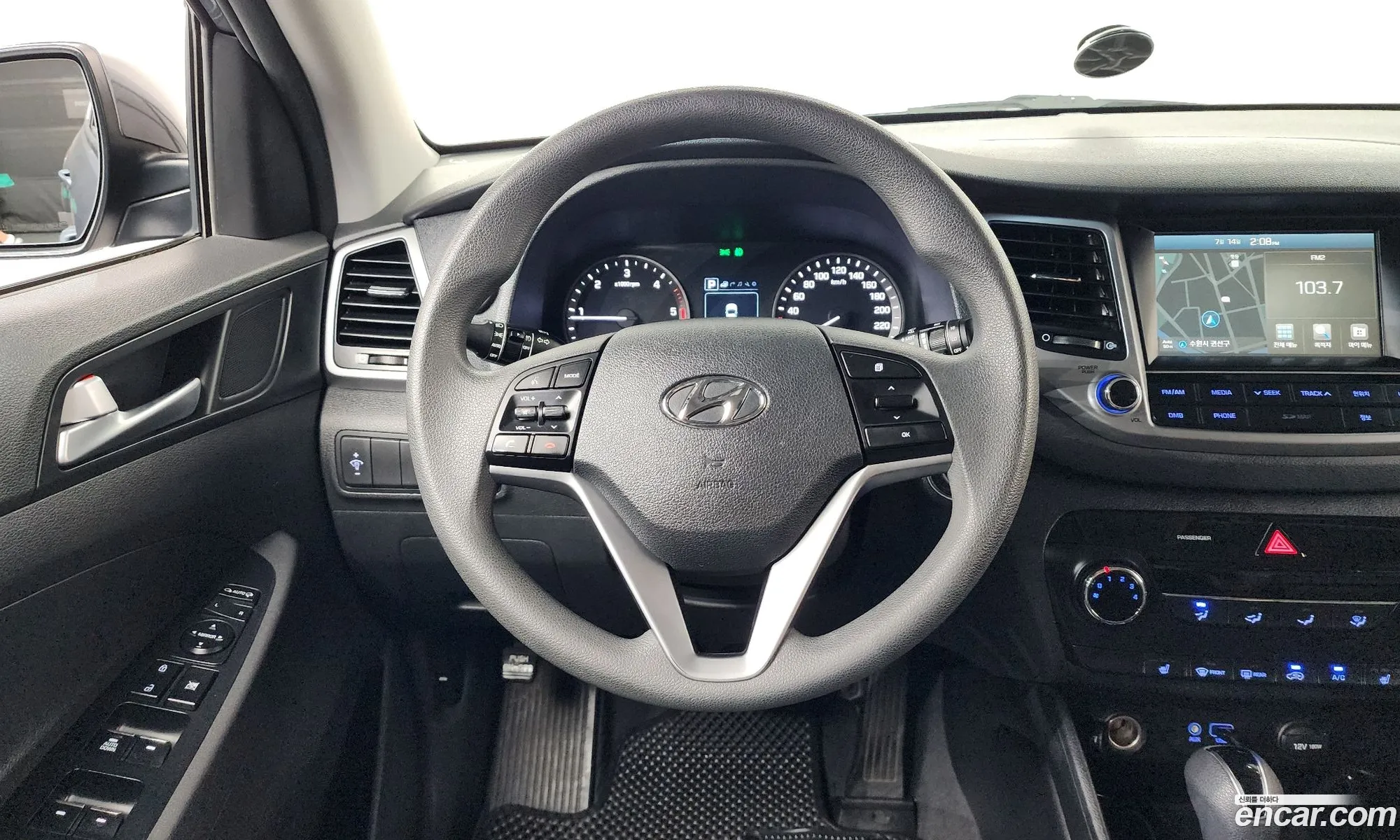 Hyundai Tucson 2015 KMHJ281ABGU150227 — 10