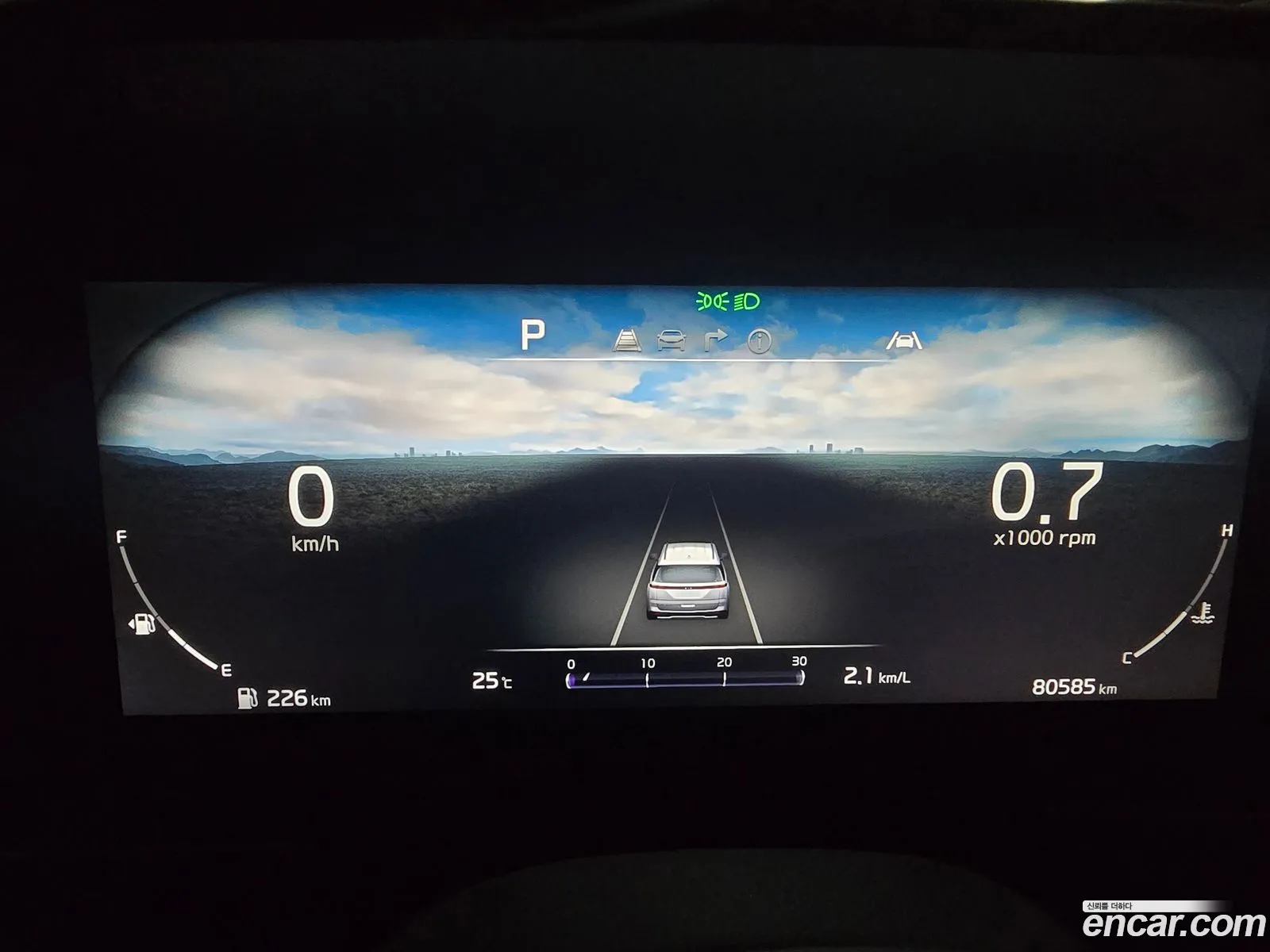 Kia Carnival 2021 — 8