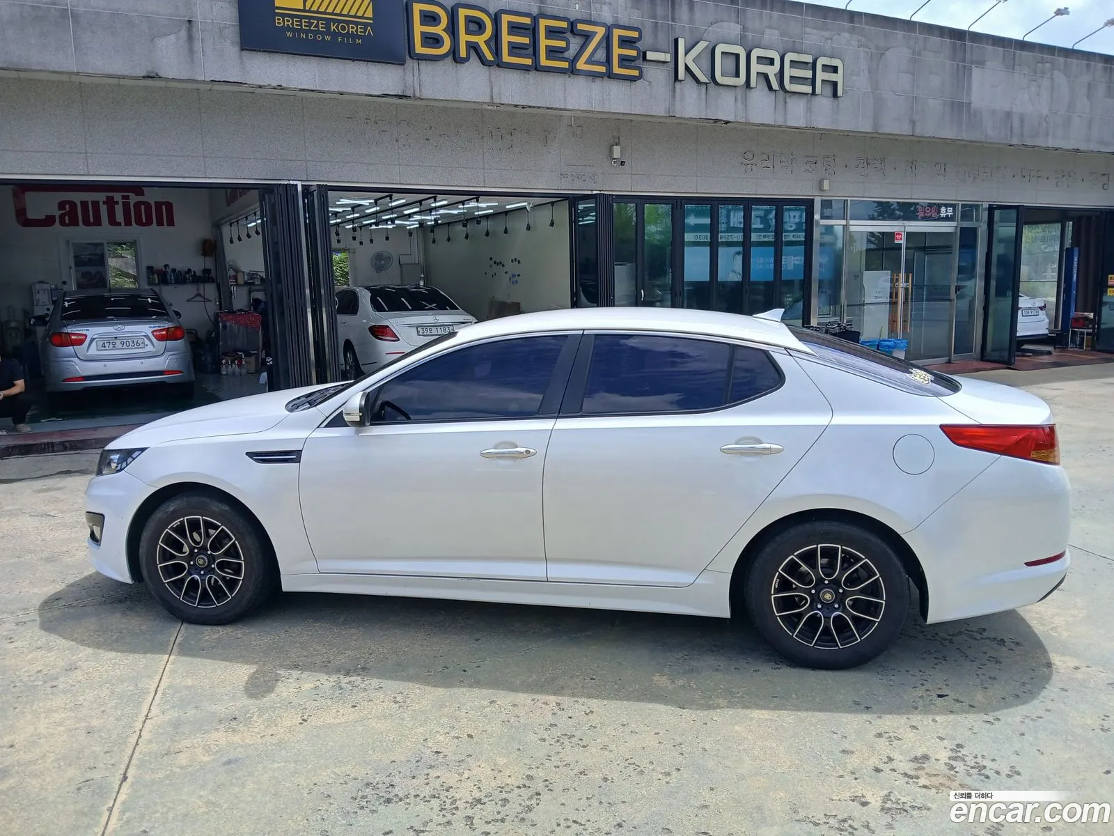 Kia K5 2012 — 12