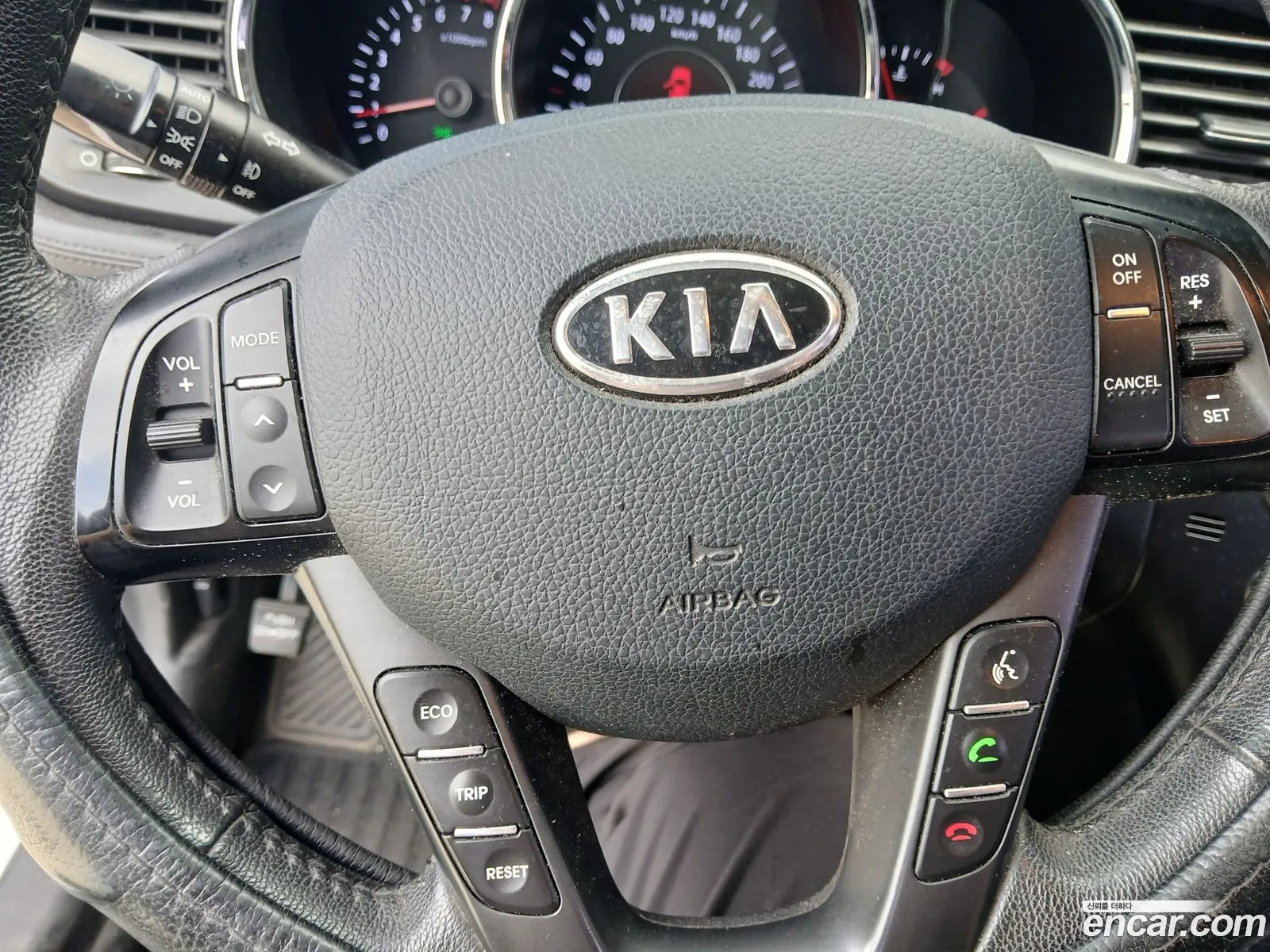 Kia K5 2012 — 10