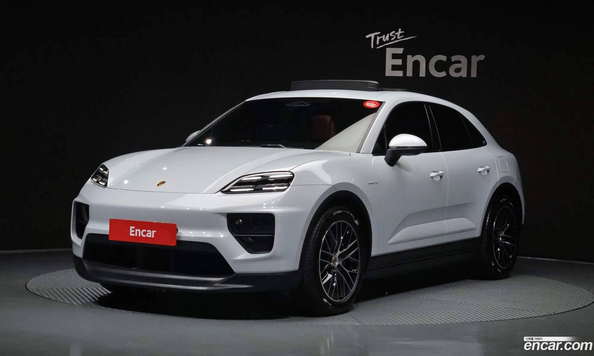 Porsche Macan EV 2025 WP1AA2XA7SL003325 — 19