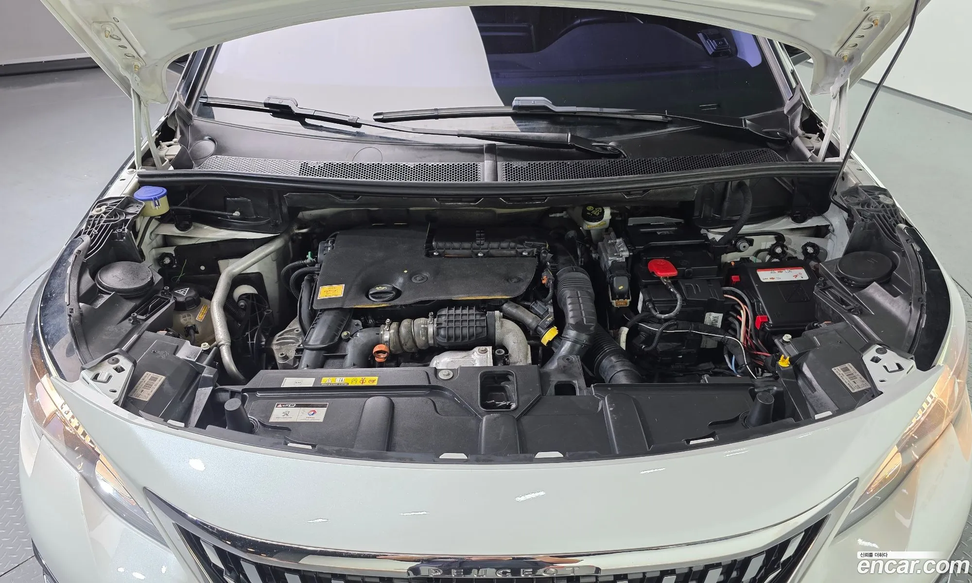 Peugeot 3008 2017 — 9