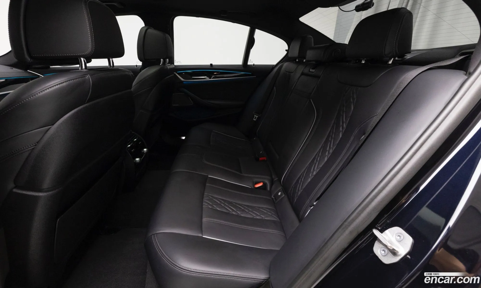BMW 5 Series 2021 — 5