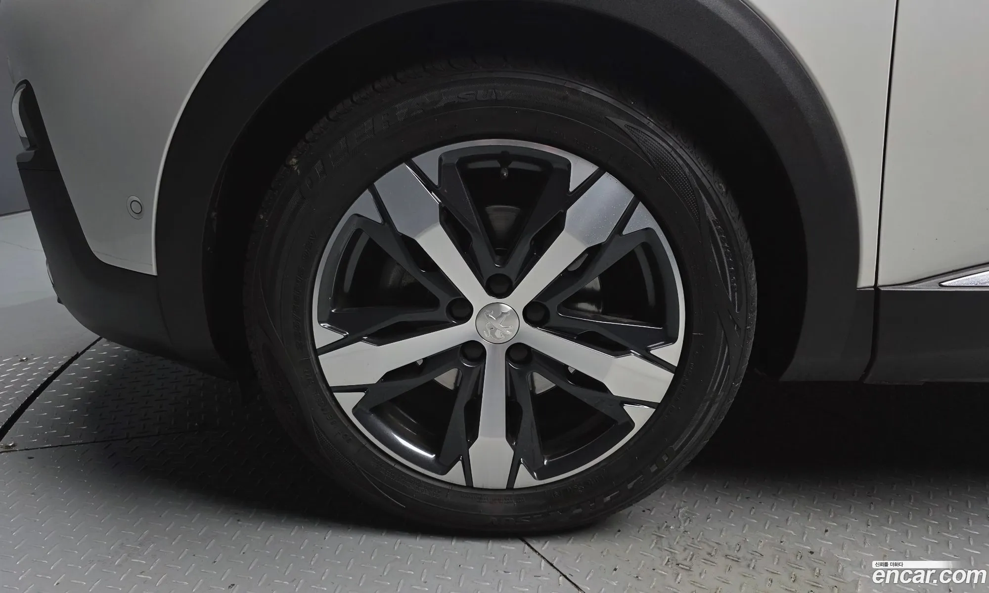 Peugeot 5008 2018 VF3MCBHZJSJSJ88S8 — 30
