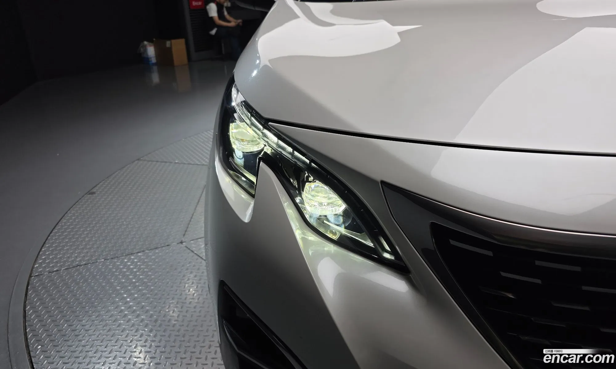 Peugeot 5008 2018 VF3MCBHZJSJSJ88S8 — 4
