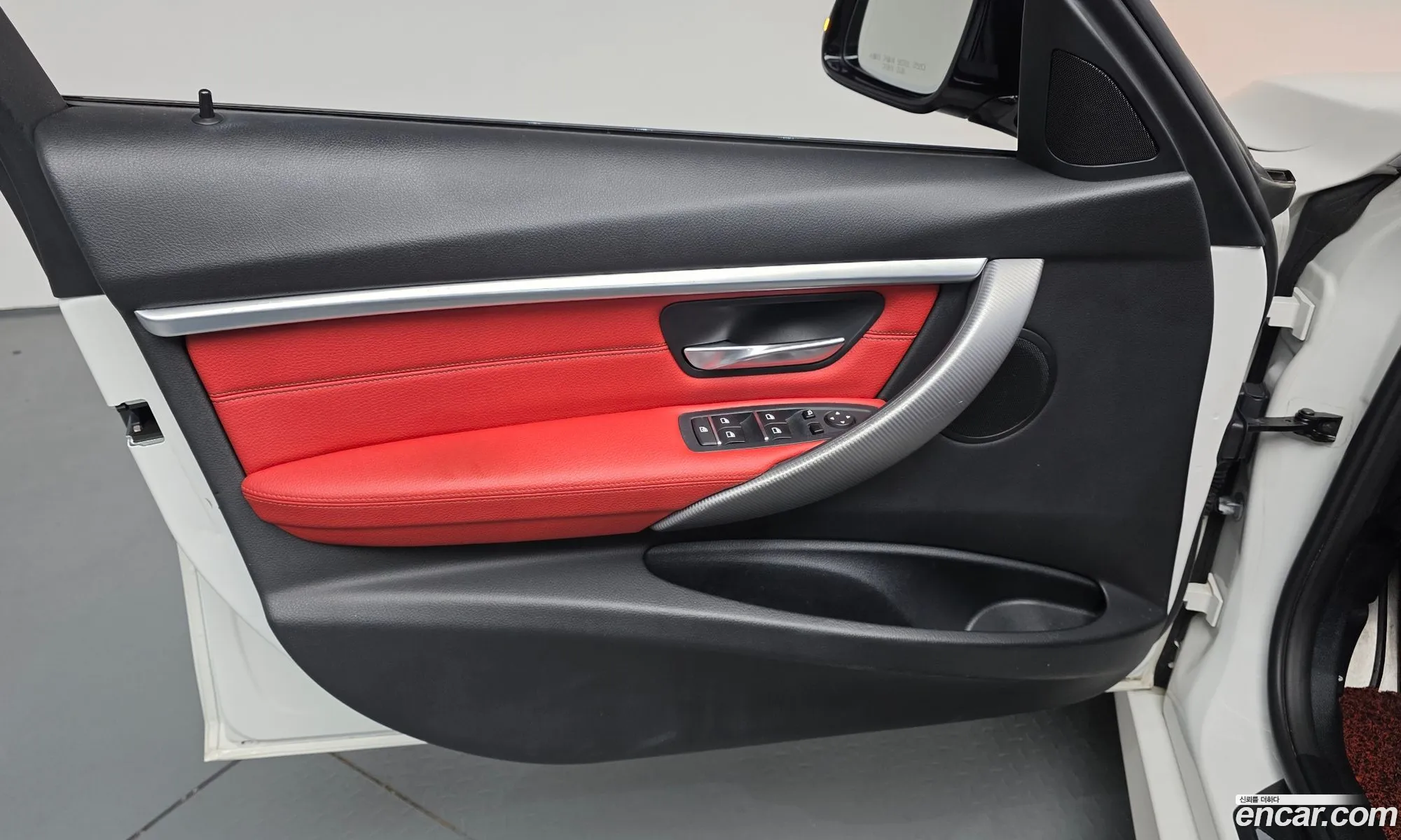 BMW 3 Series 2018 WBA8B9104JA538385 — 10
