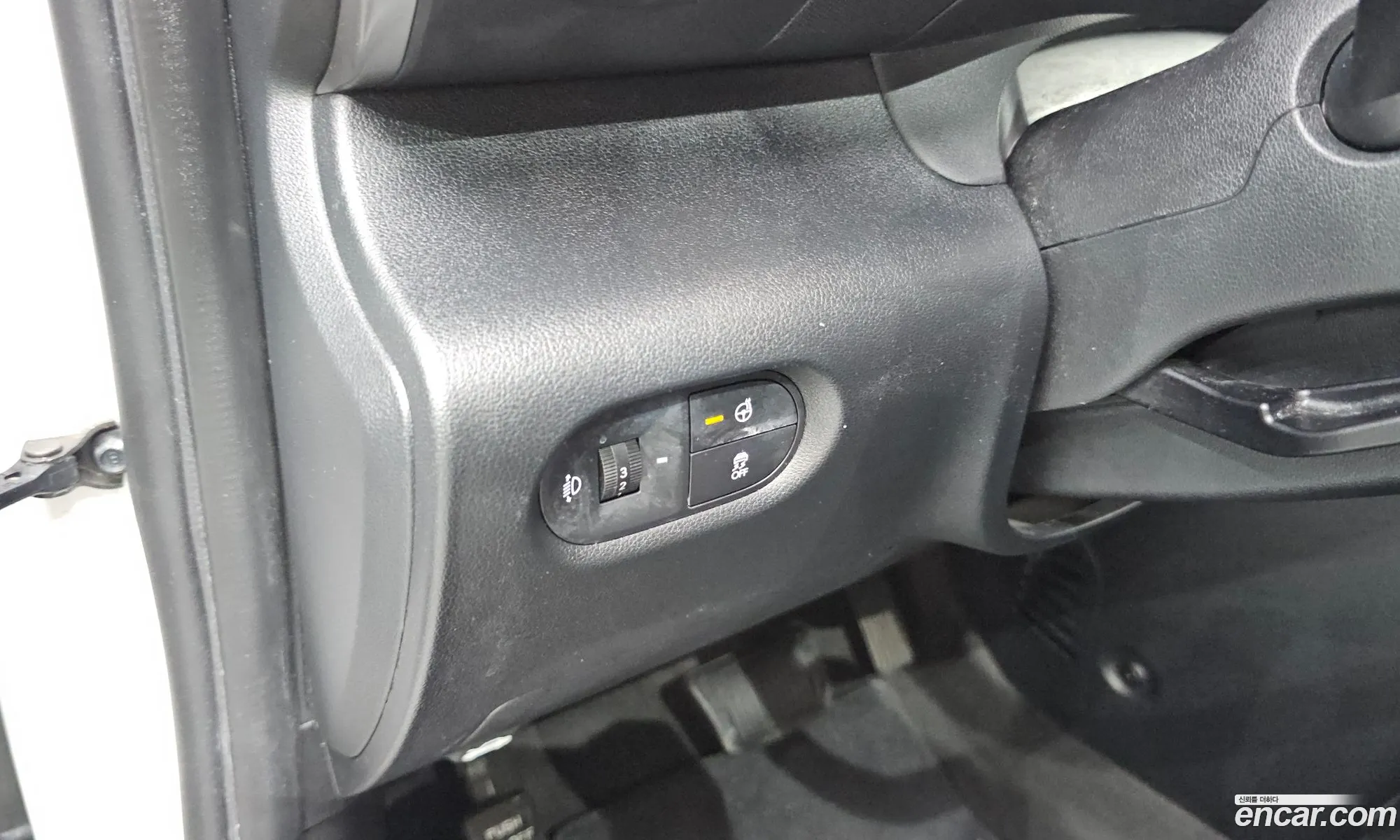 Hyundai Casper 2022 KMHB3518BPW052411 — 28