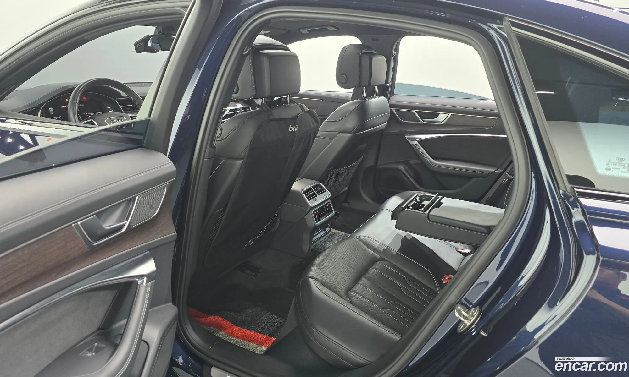 Audi A6 2023 WAUZZZF29PN014337 — 9