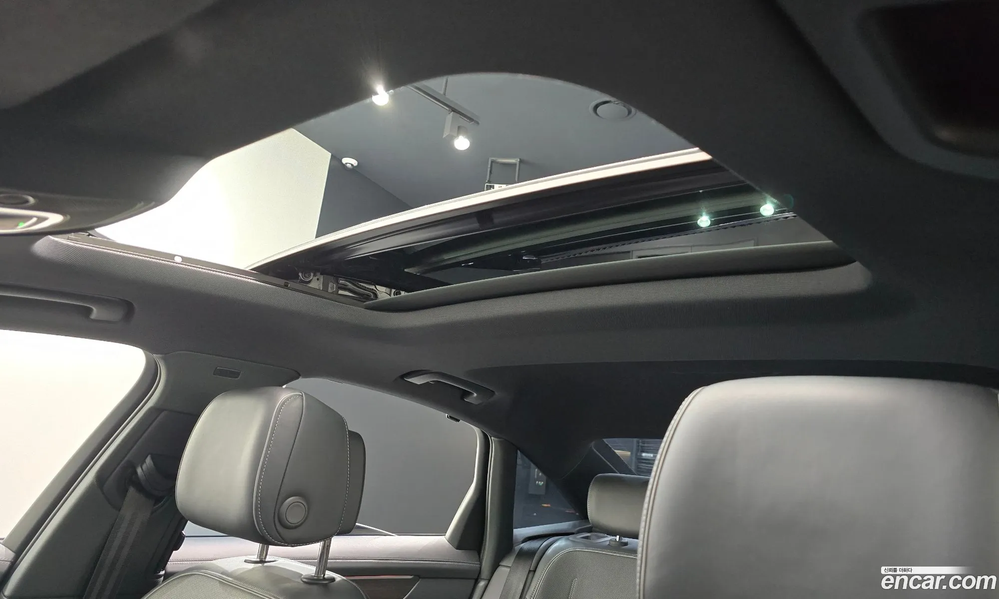 Audi A6 2023 WAUZZZF29PN014337 — 30